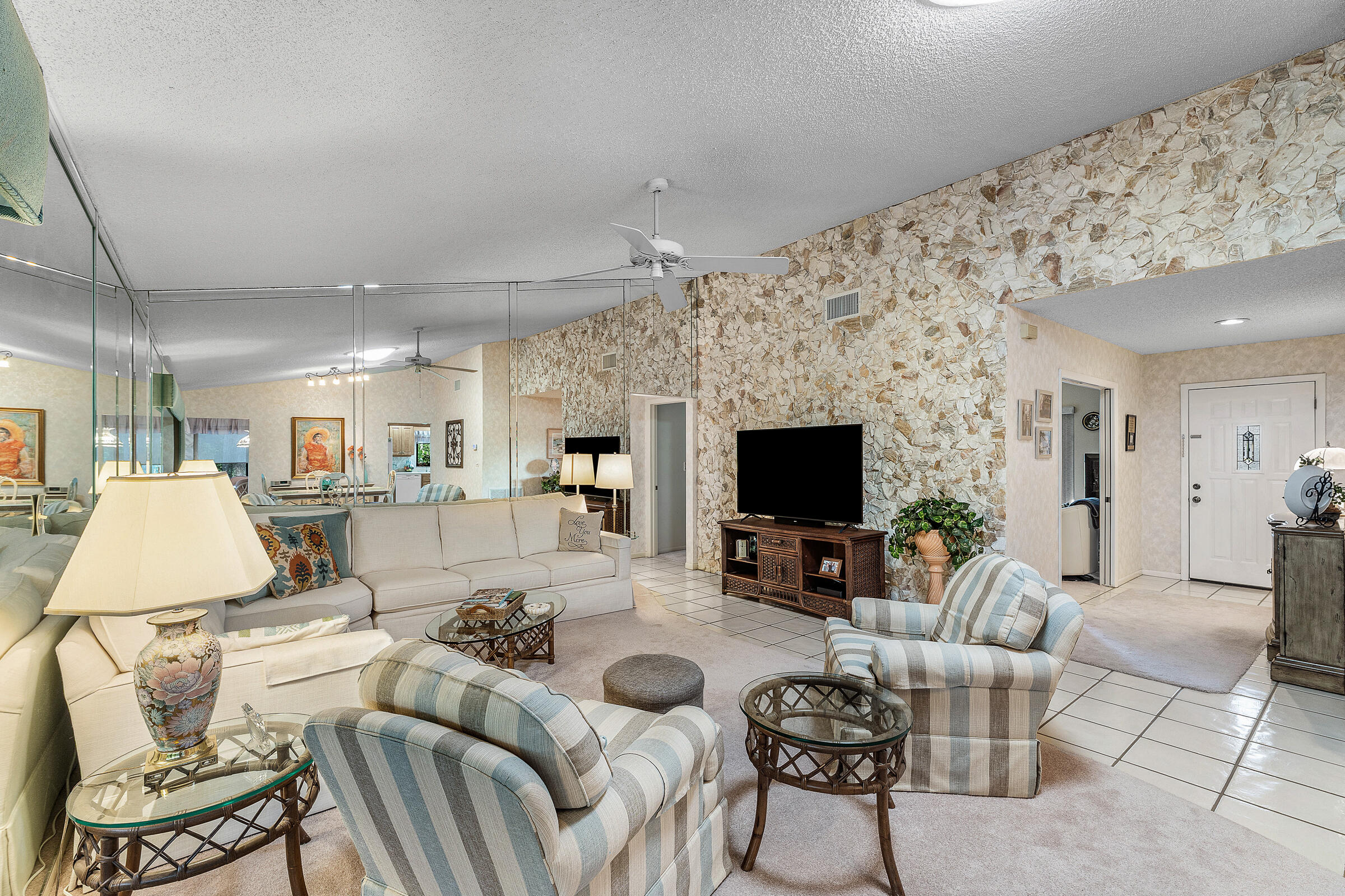7852 Cloverfield Circle