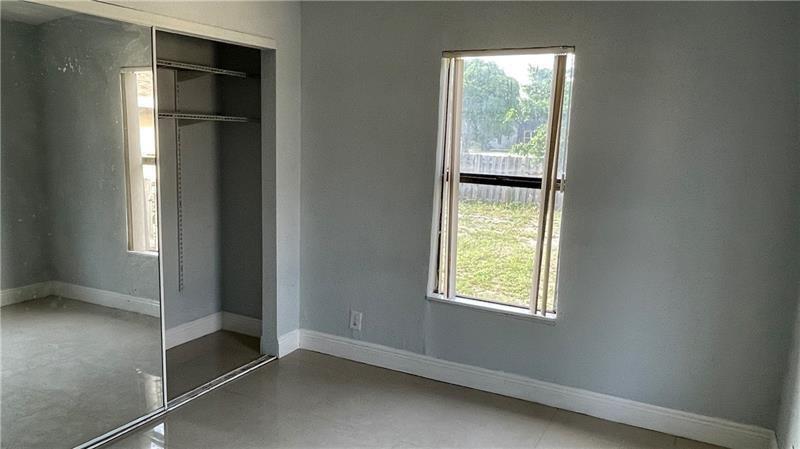 163 SW 5th Street