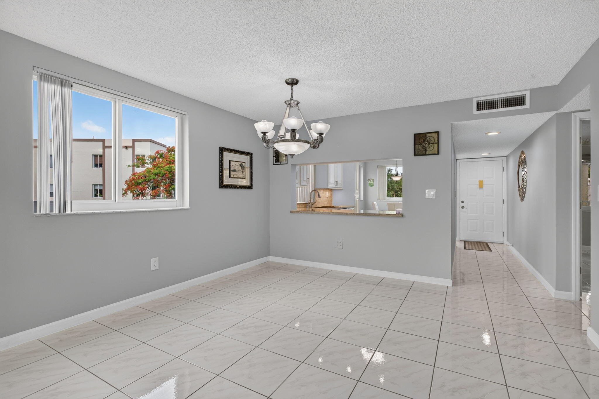 7216 S Devon Drive 212