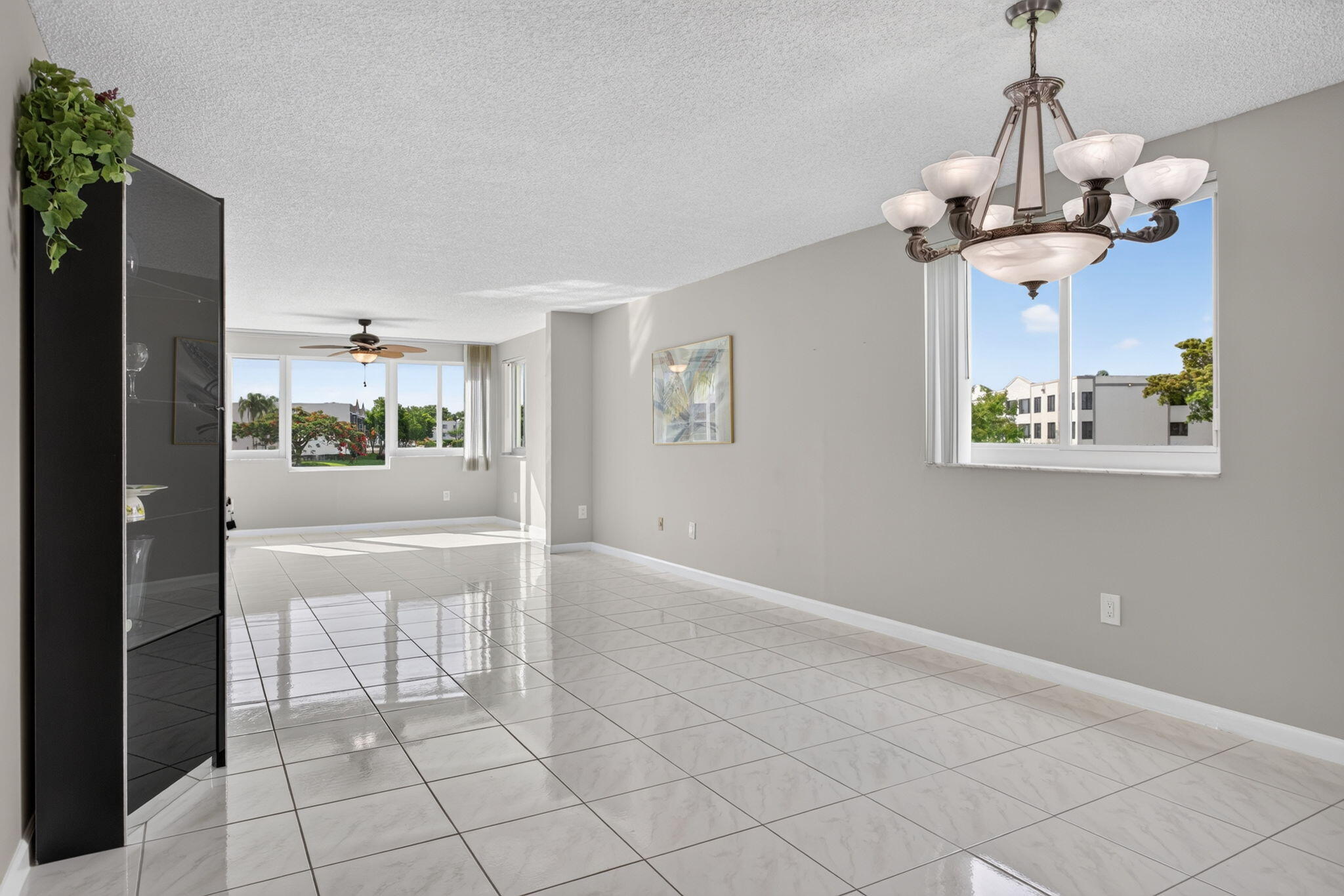 7216 S Devon Drive 212