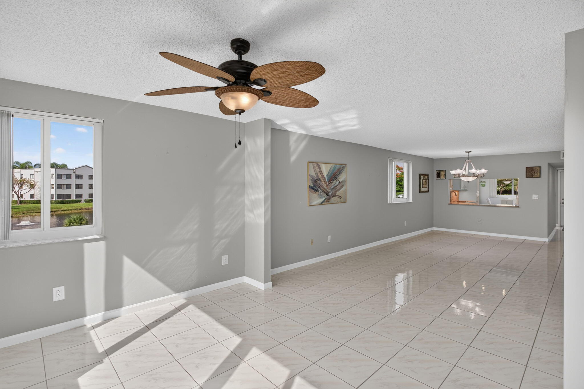 7216 S Devon Drive 212