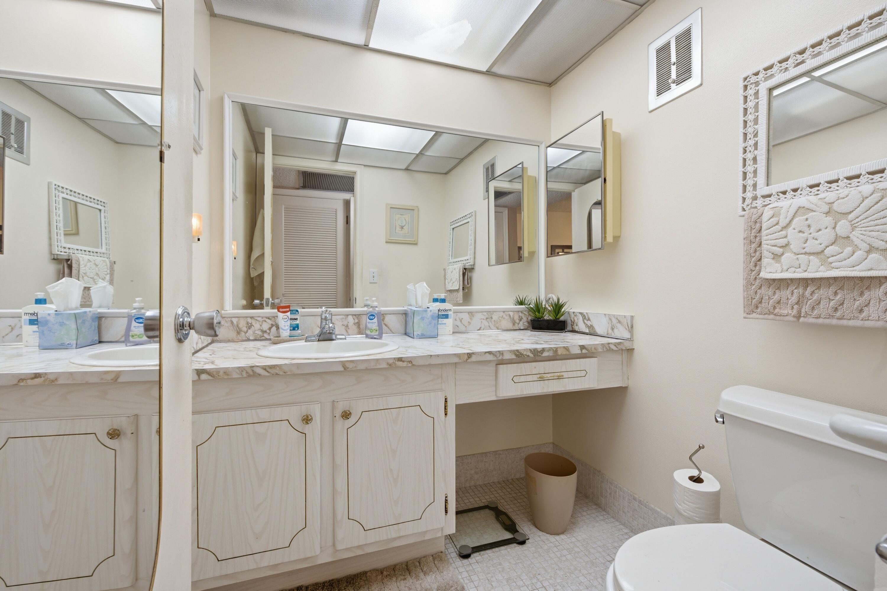 108 Greenbrier