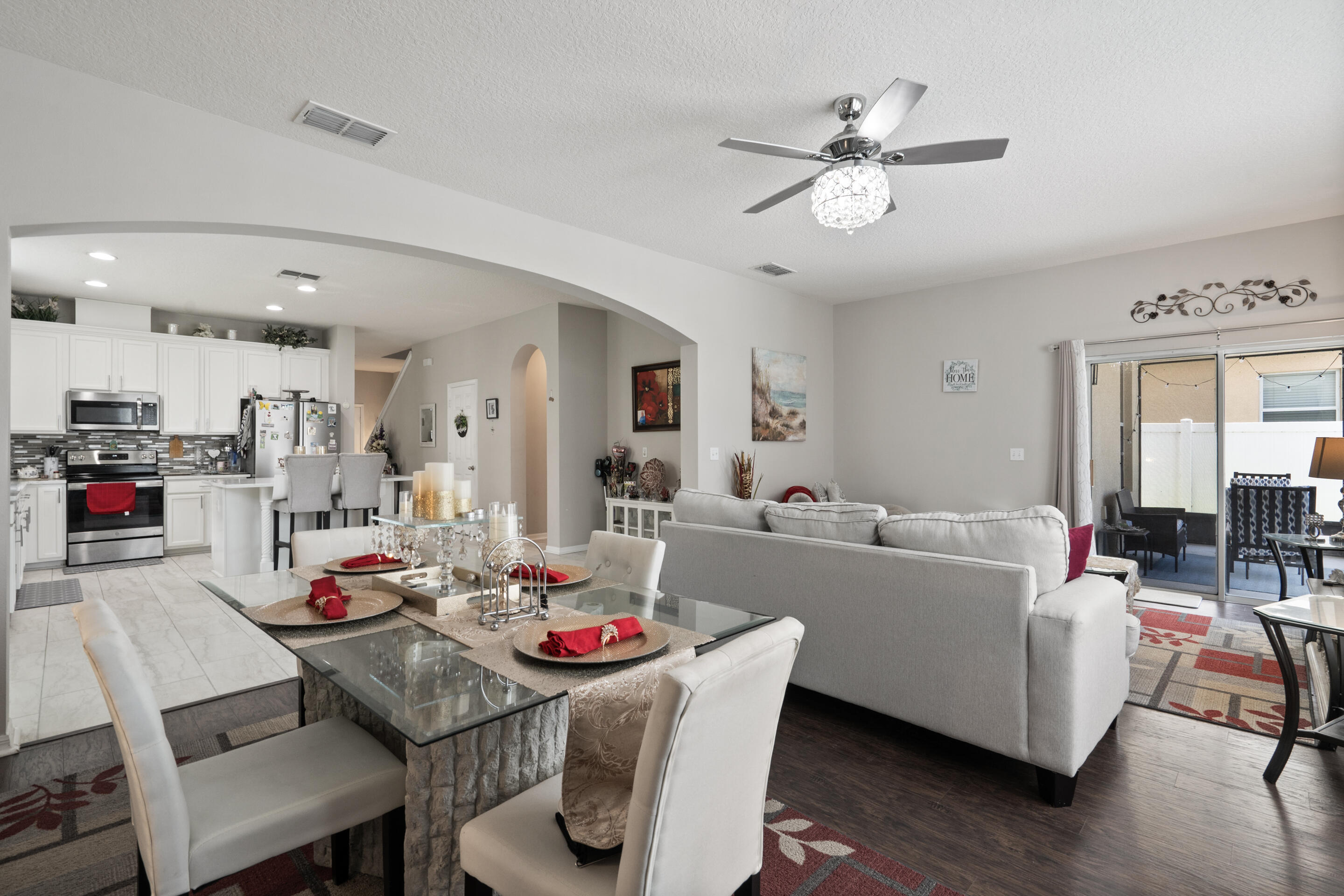 12532 Sawgrass Oak Street