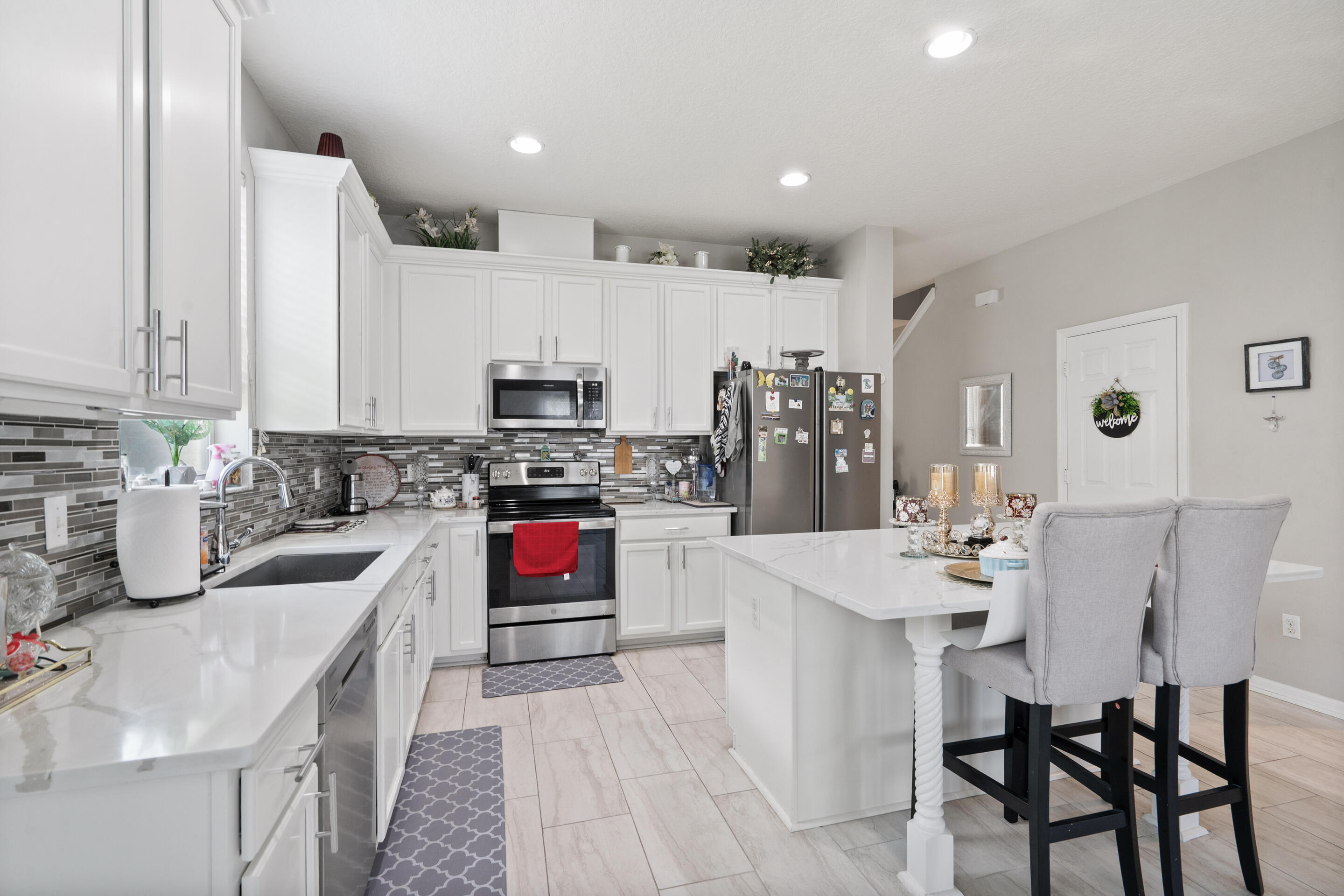 12532 Sawgrass Oak Street