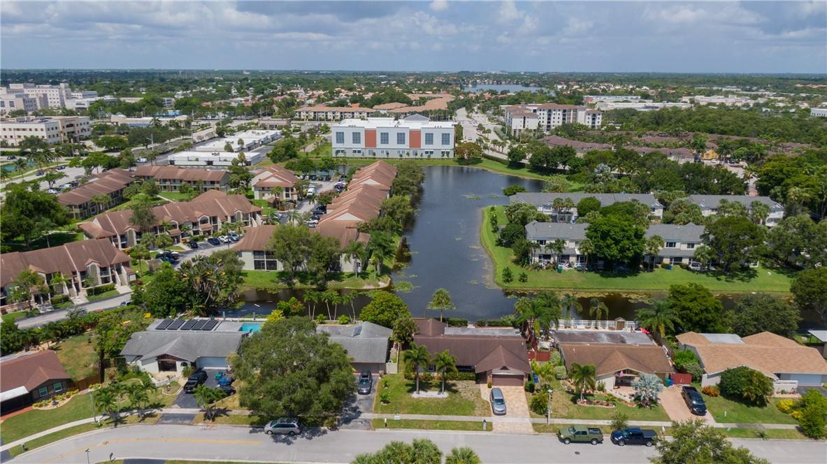 5332 NW 29th Court
