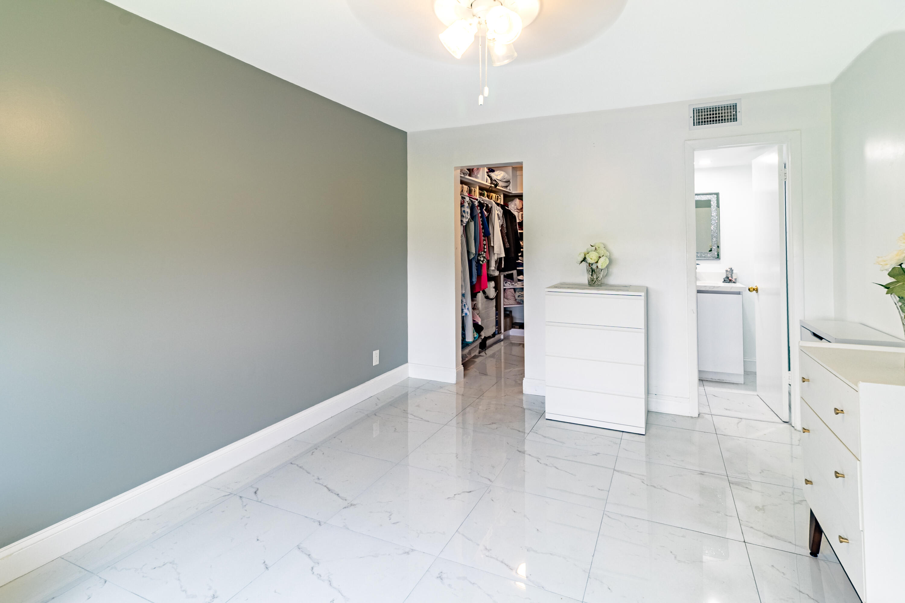 10331 Sunrise Lakes Boulevard Unit: 302