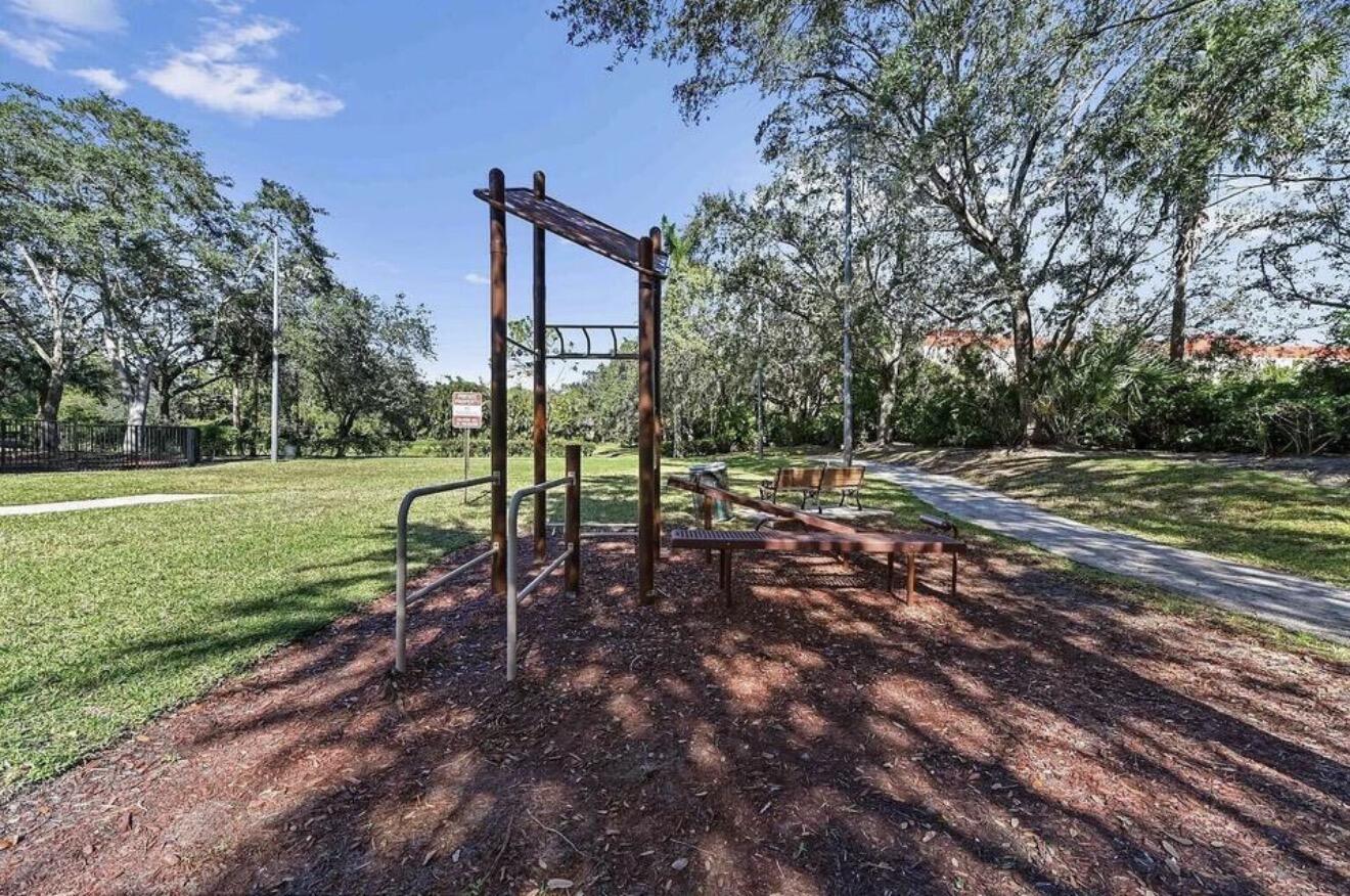 10440 Cypress Lakes Preserve Drive Na