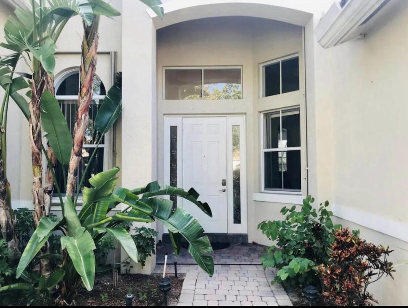 10440 Cypress Lakes Preserve Drive Na