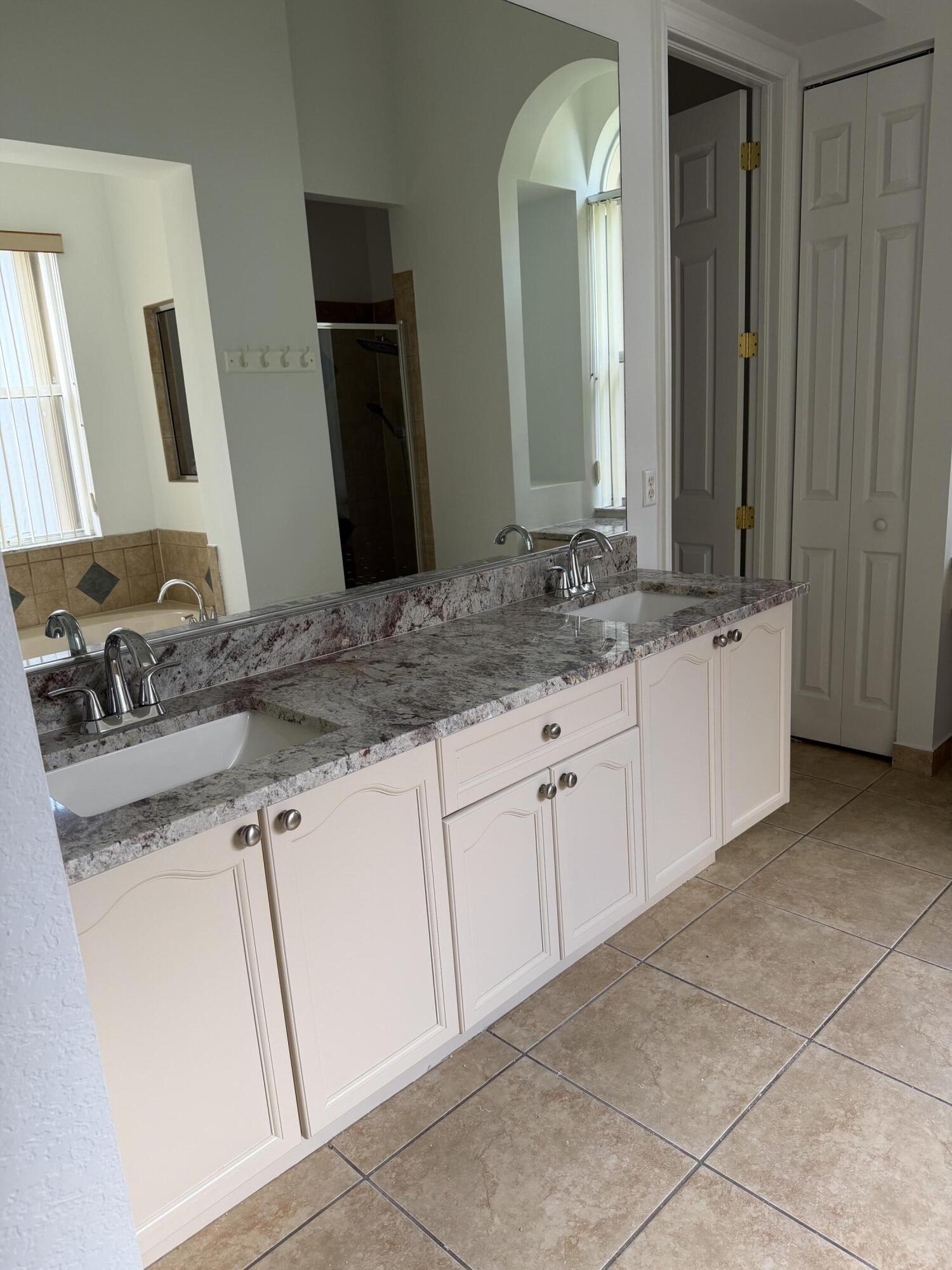 10440 Cypress Lakes Preserve Drive Na