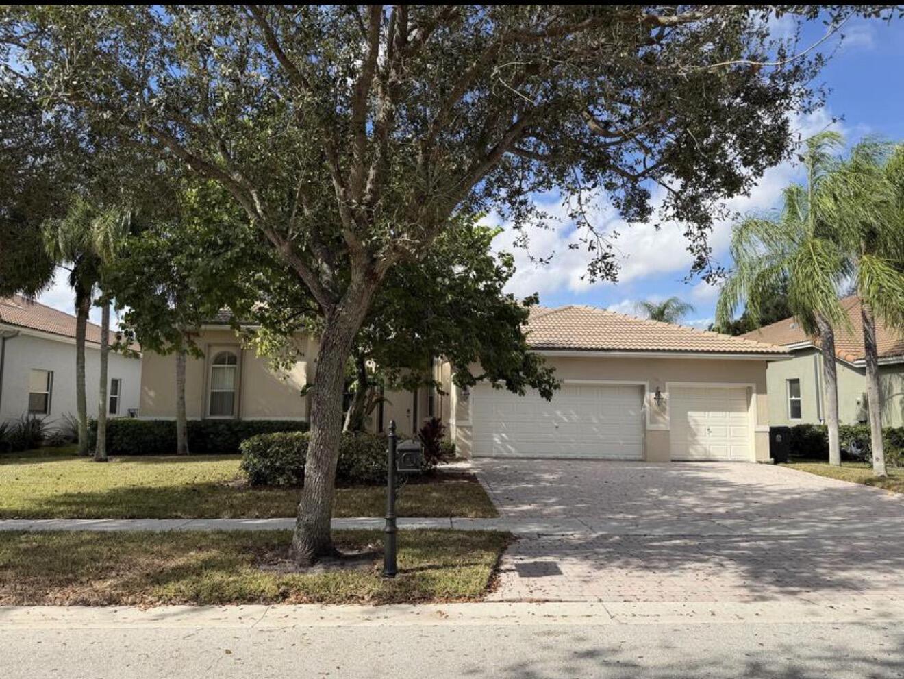 10440 Cypress Lakes Preserve Drive Na