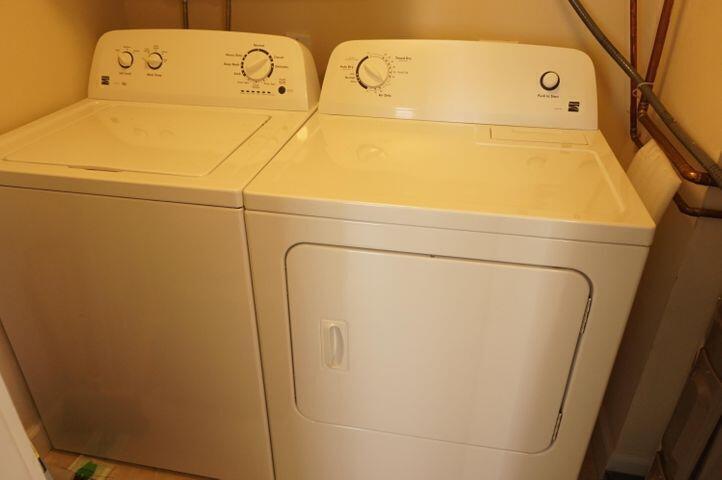 825 Egret Circle 404