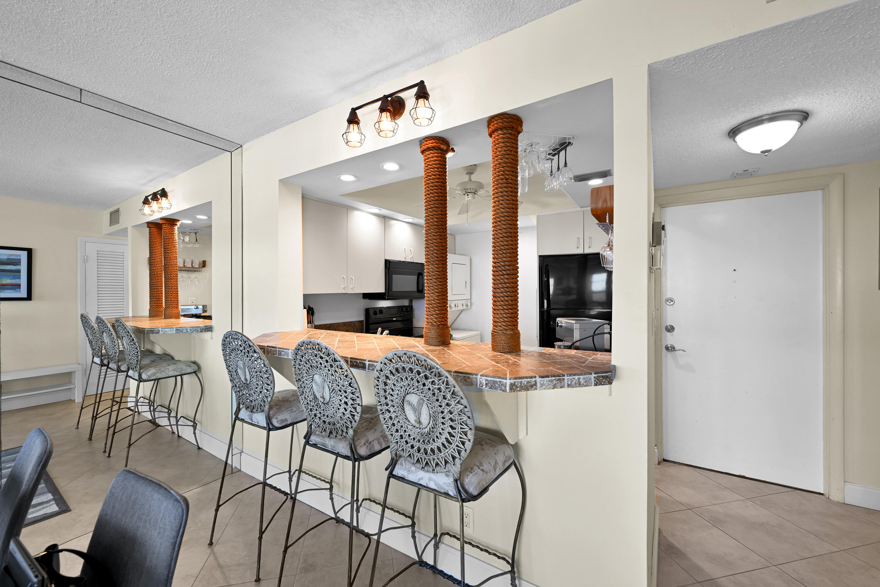 6000 N Ocean Boulevard 1d, Lauderdale-By-The-Sea Unit: 1d