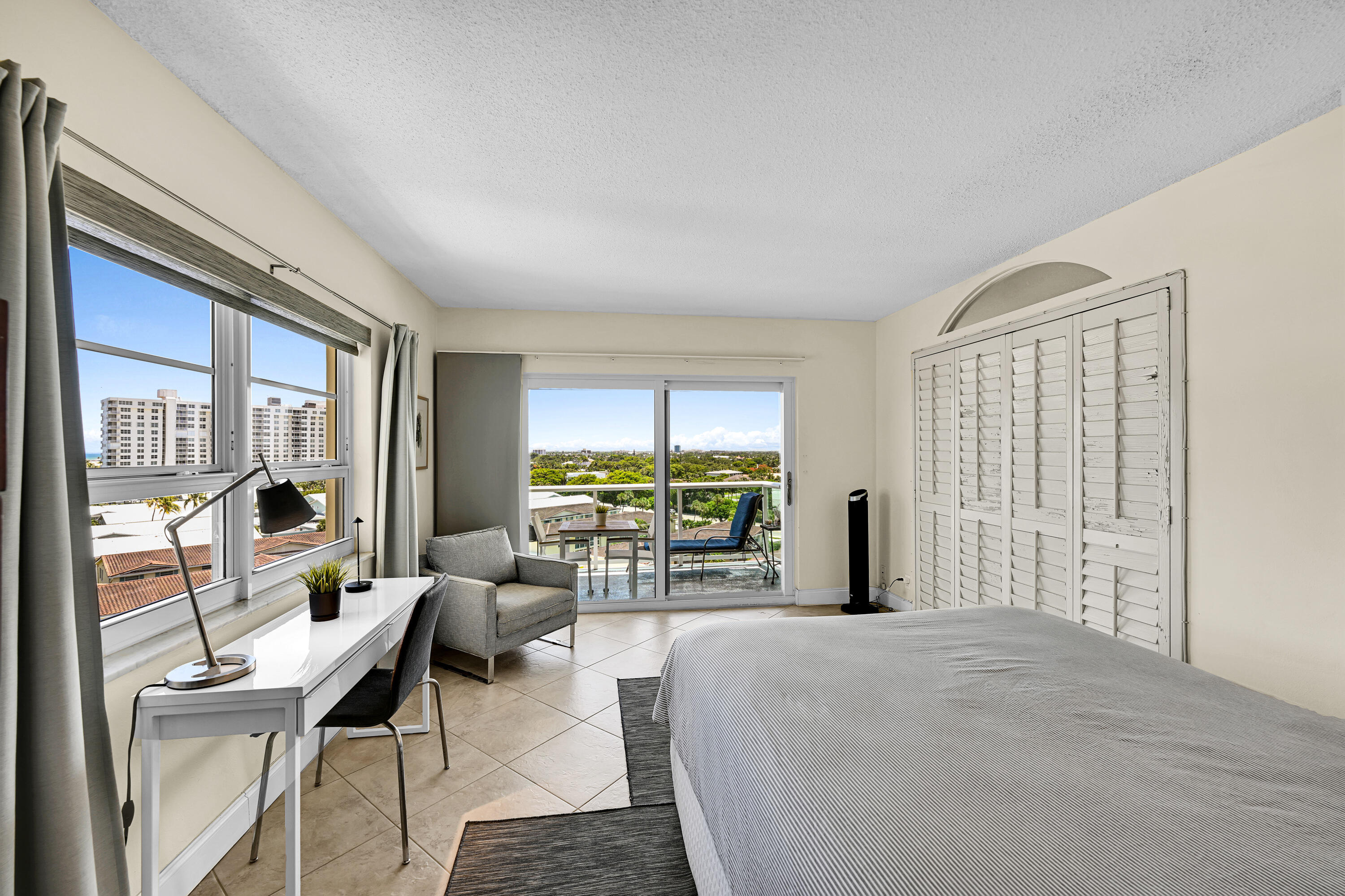 6000 N Ocean Boulevard 1d, Lauderdale-By-The-Sea Unit: 1d