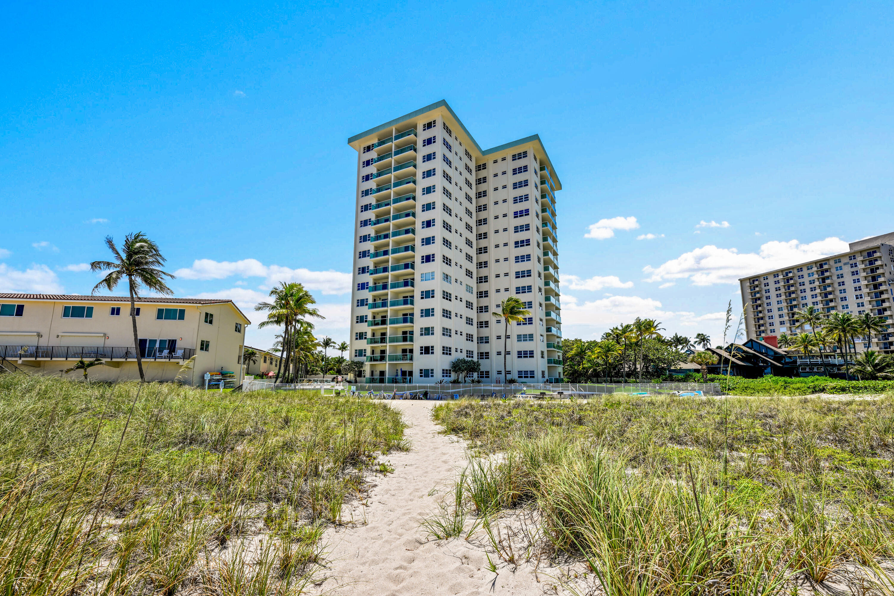 6000 N Ocean Boulevard 1d, Lauderdale-By-The-Sea Unit: 1d