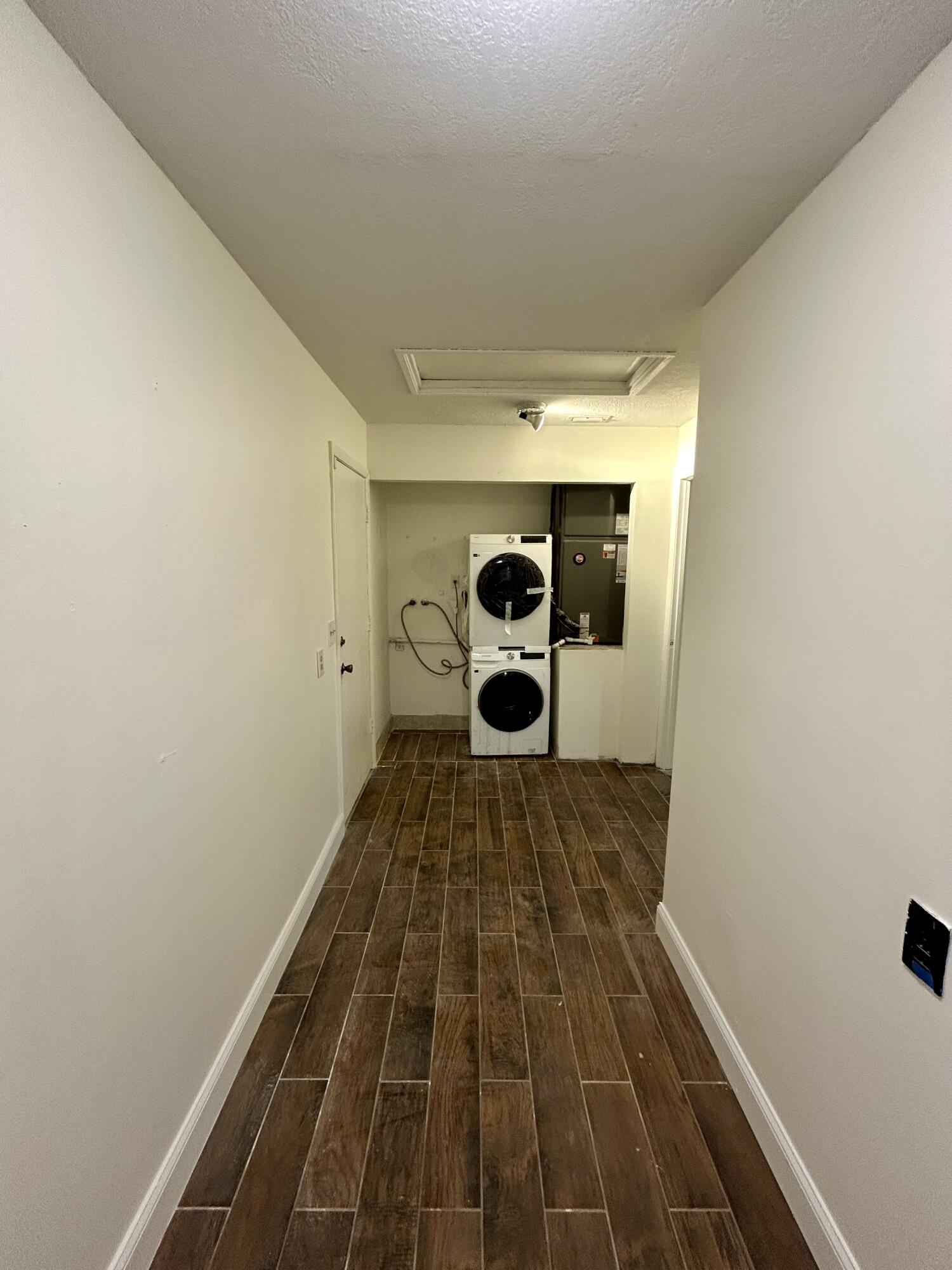 22822 Pinewood Court