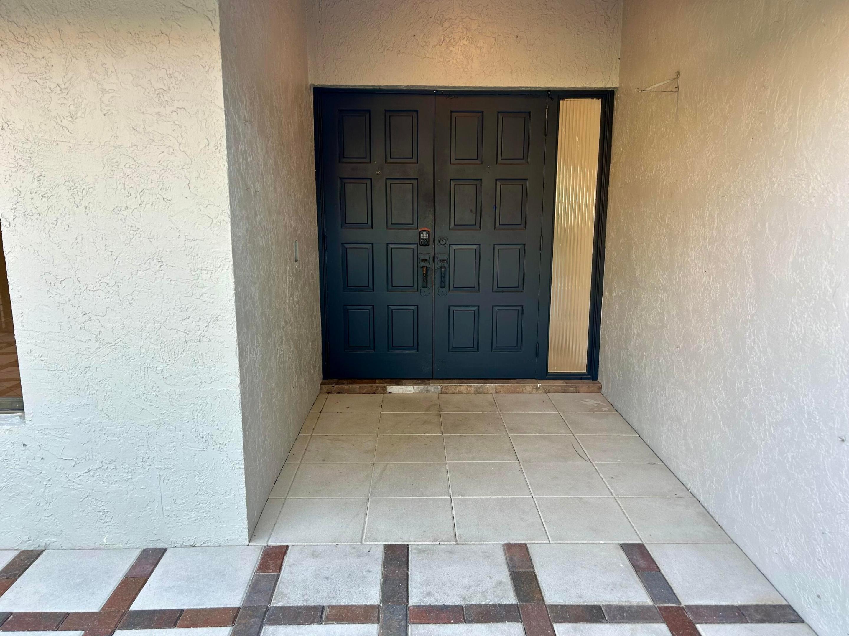 22822 Pinewood Court