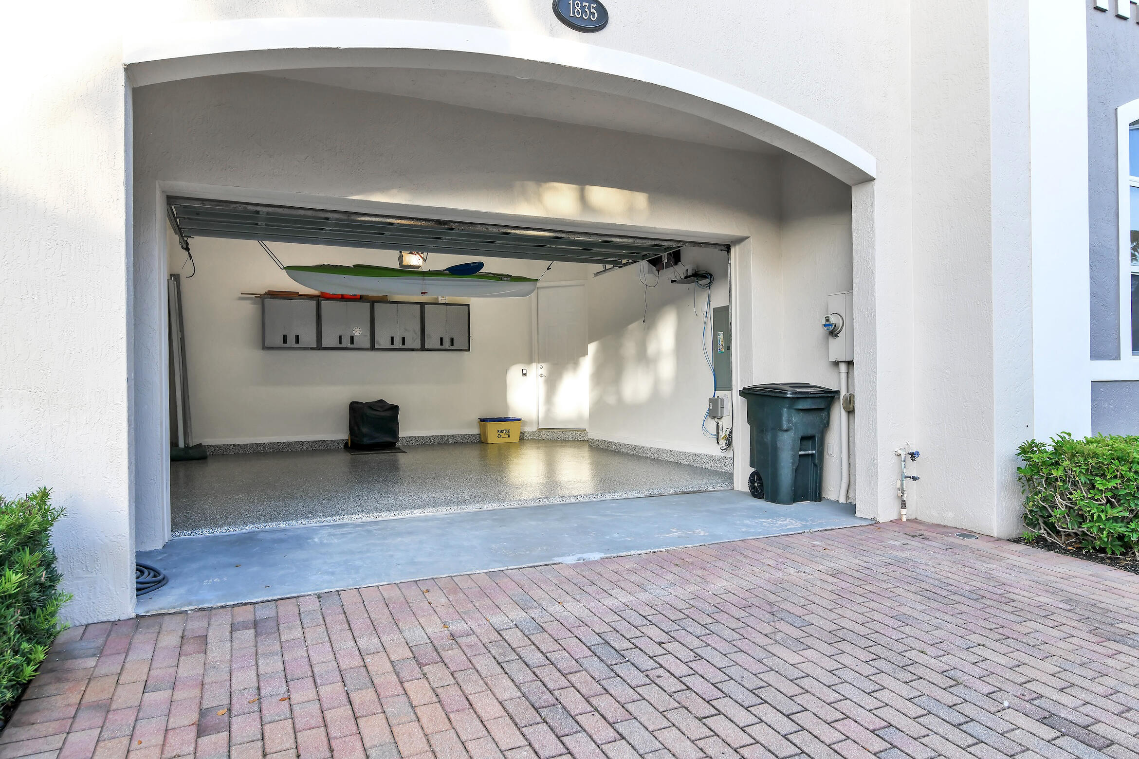 1835 Highland Grove Drive