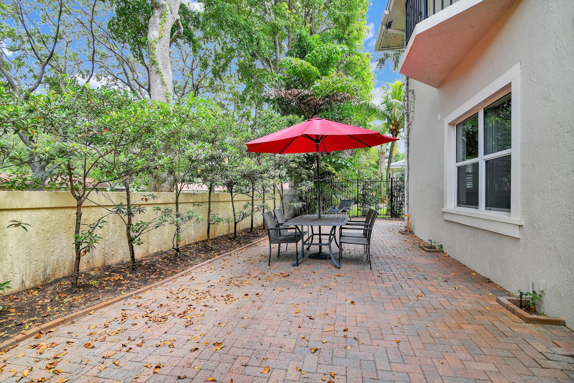 1835 Highland Grove Drive