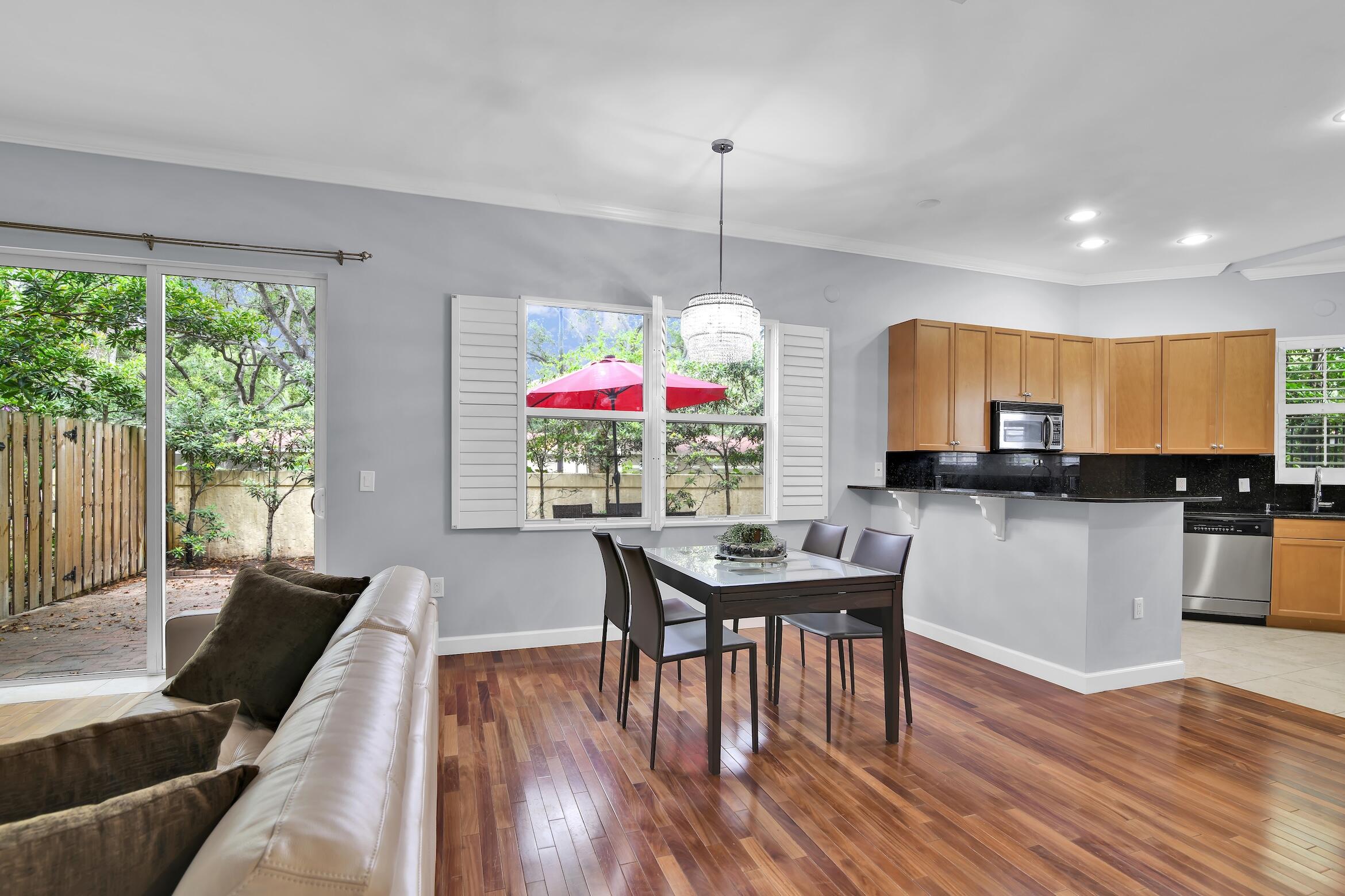 1835 Highland Grove Drive