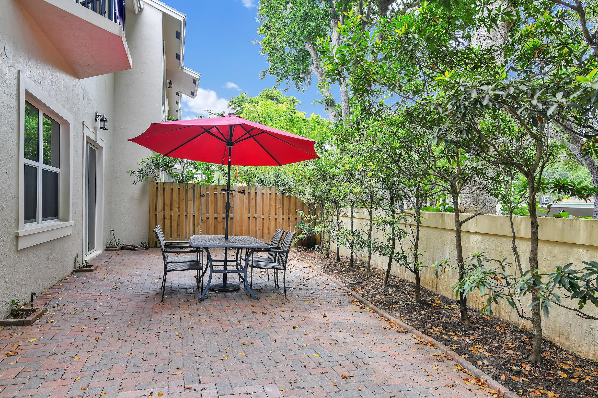 1835 Highland Grove Drive
