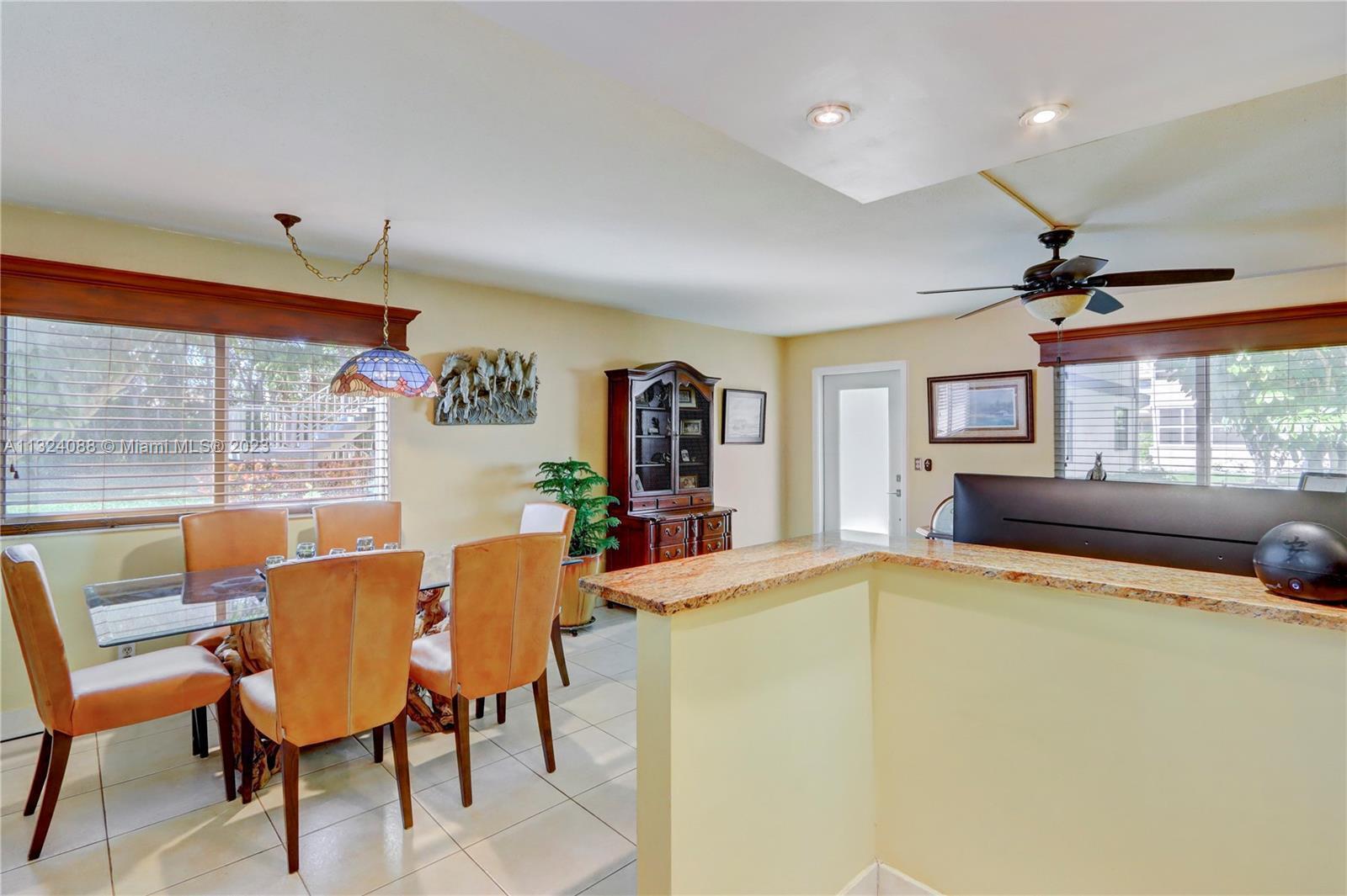 694 Brittany Park O