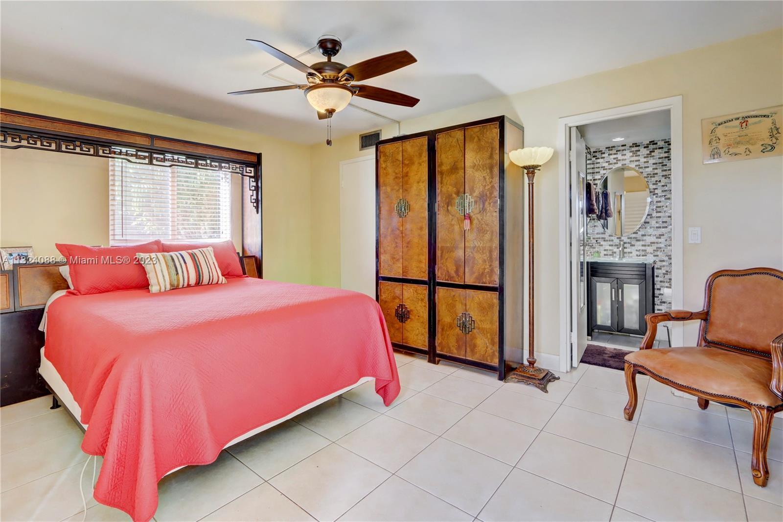 694 Brittany Park O