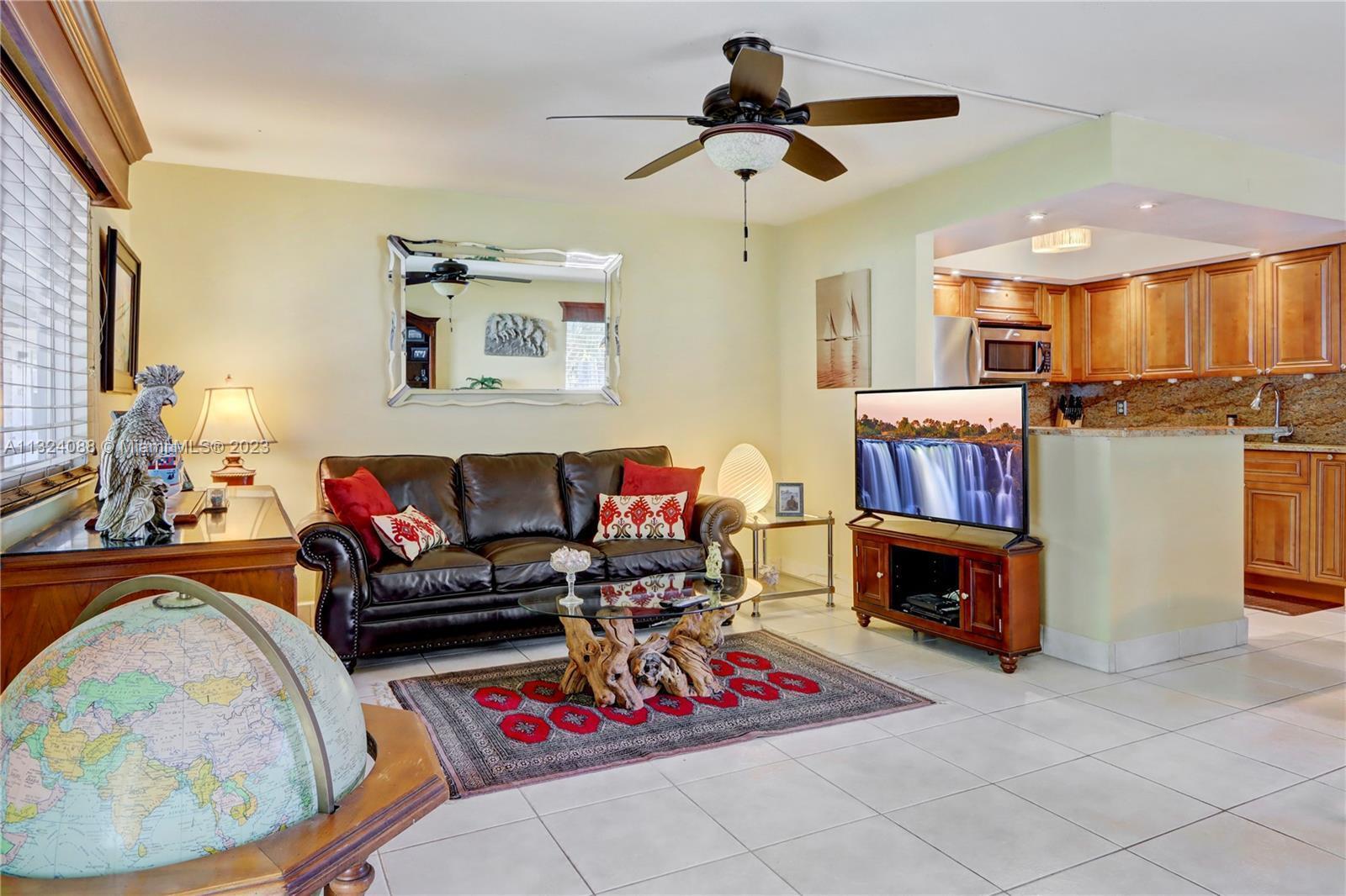 694 Brittany Park O