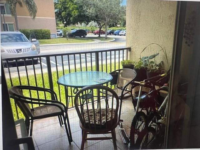 201 Villa Circle 201