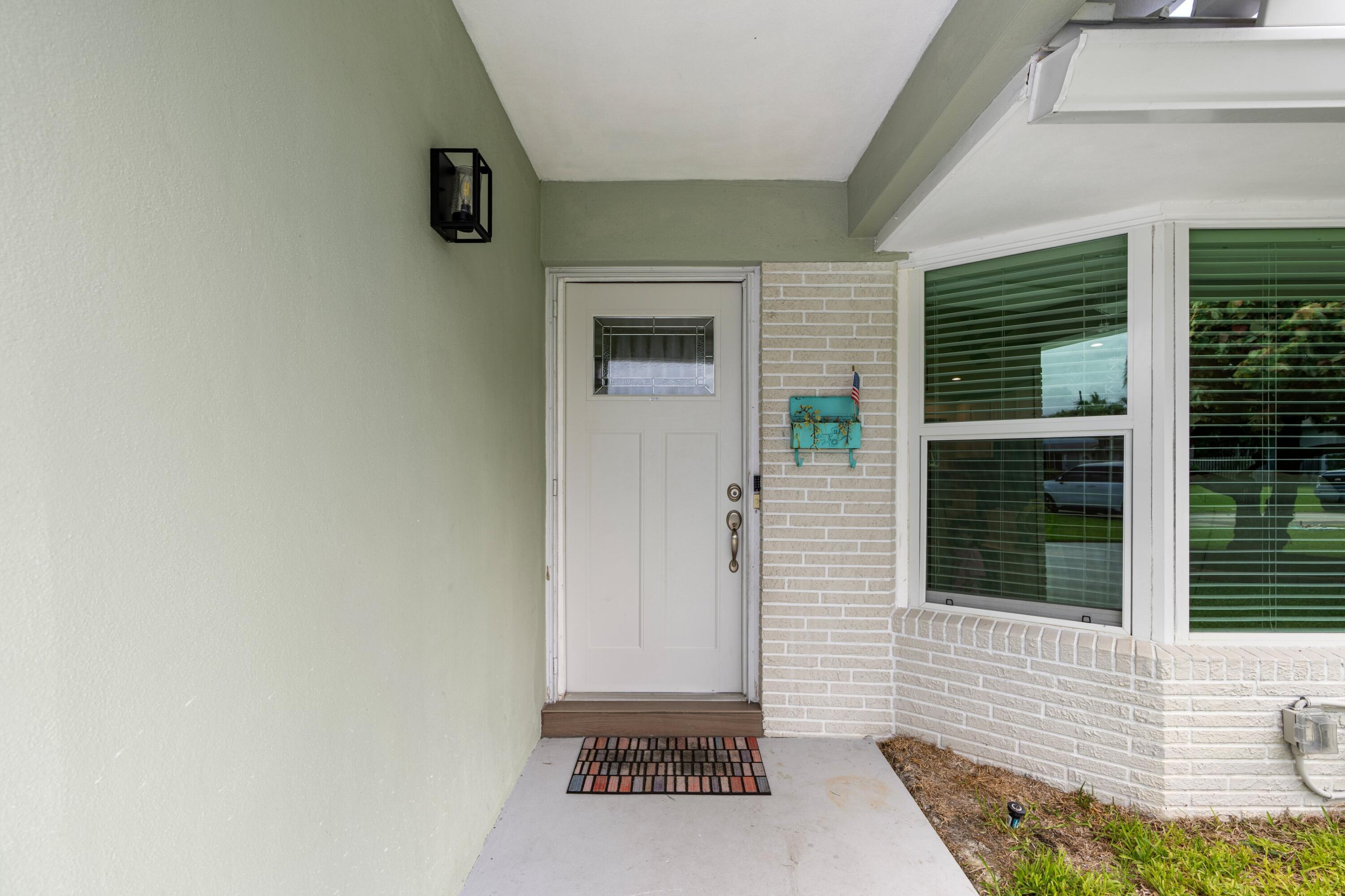 2890 SE 1st Court
