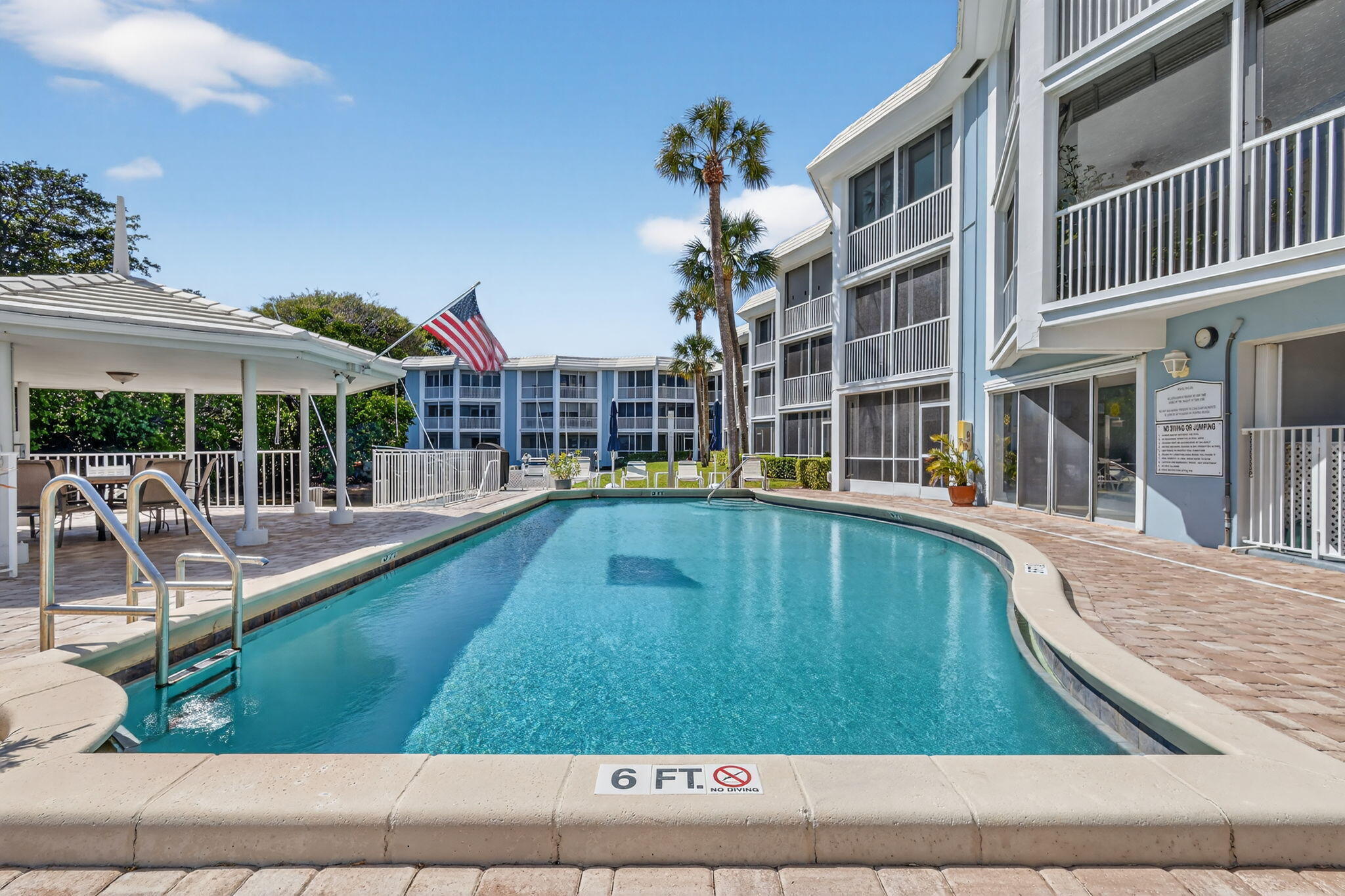 700 NE Harbour Terrace 1250