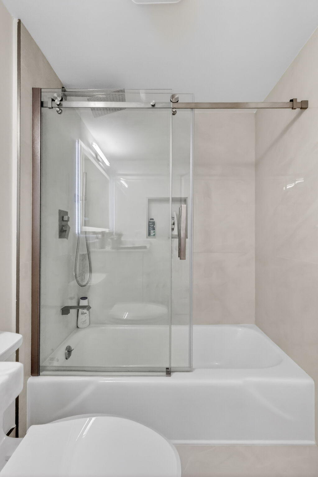 700 NE Harbour Terrace 1250