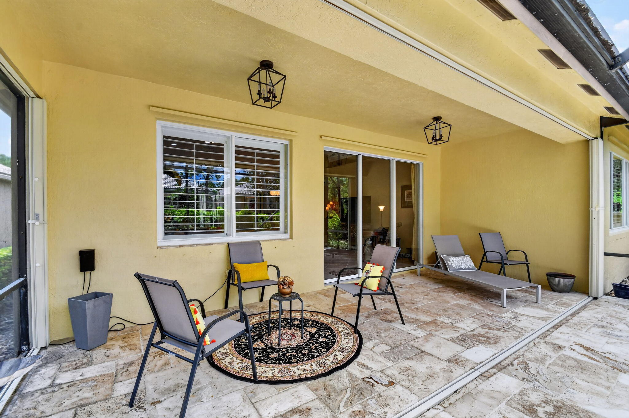 9575 Sandpiper Shores Way