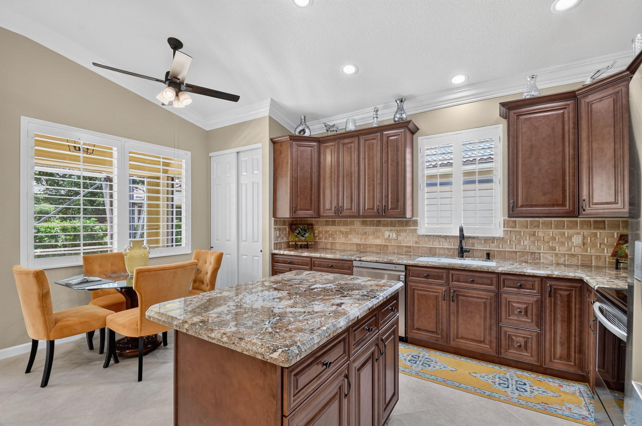 9575 Sandpiper Shores Way