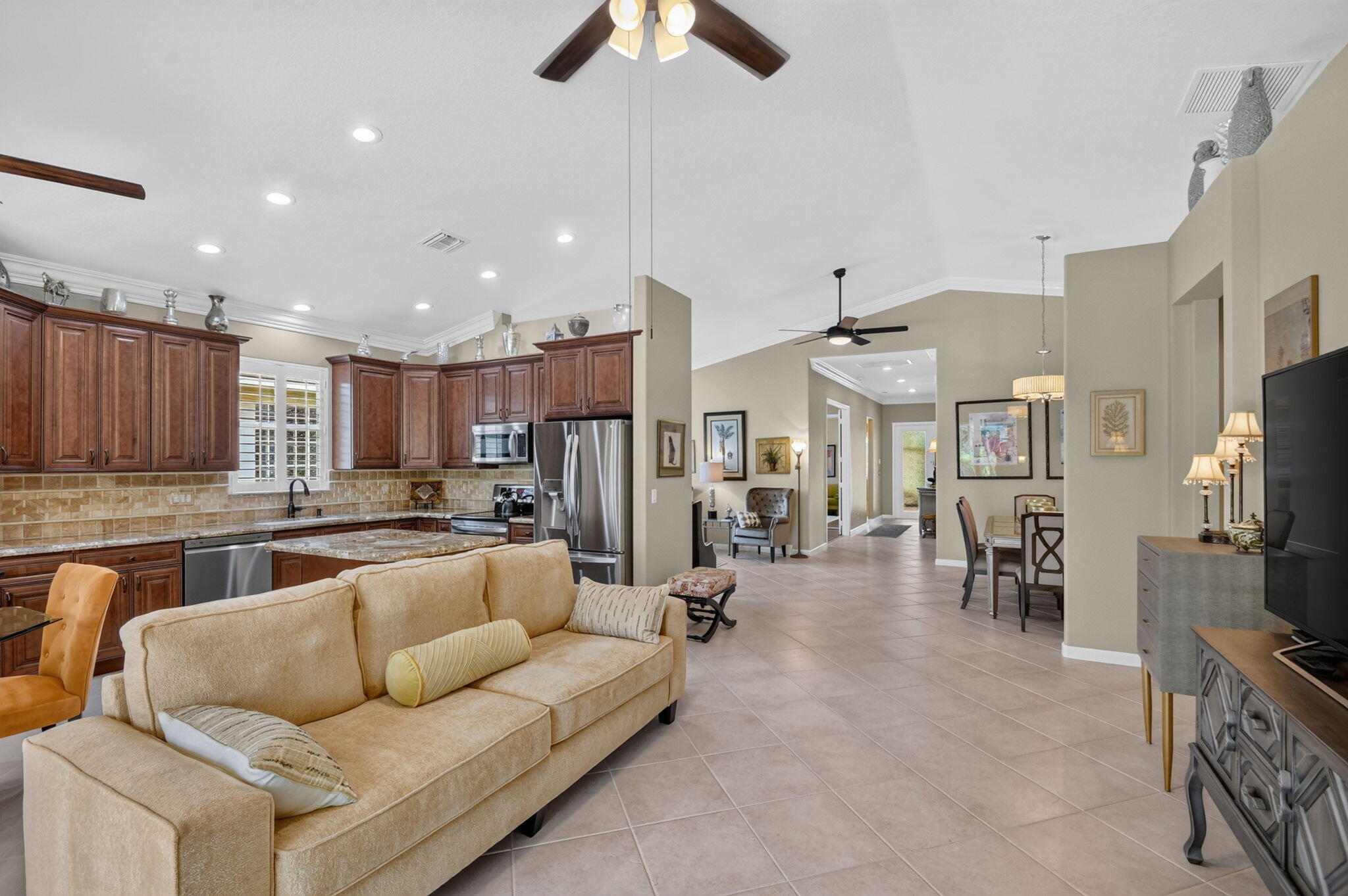 9575 Sandpiper Shores Way