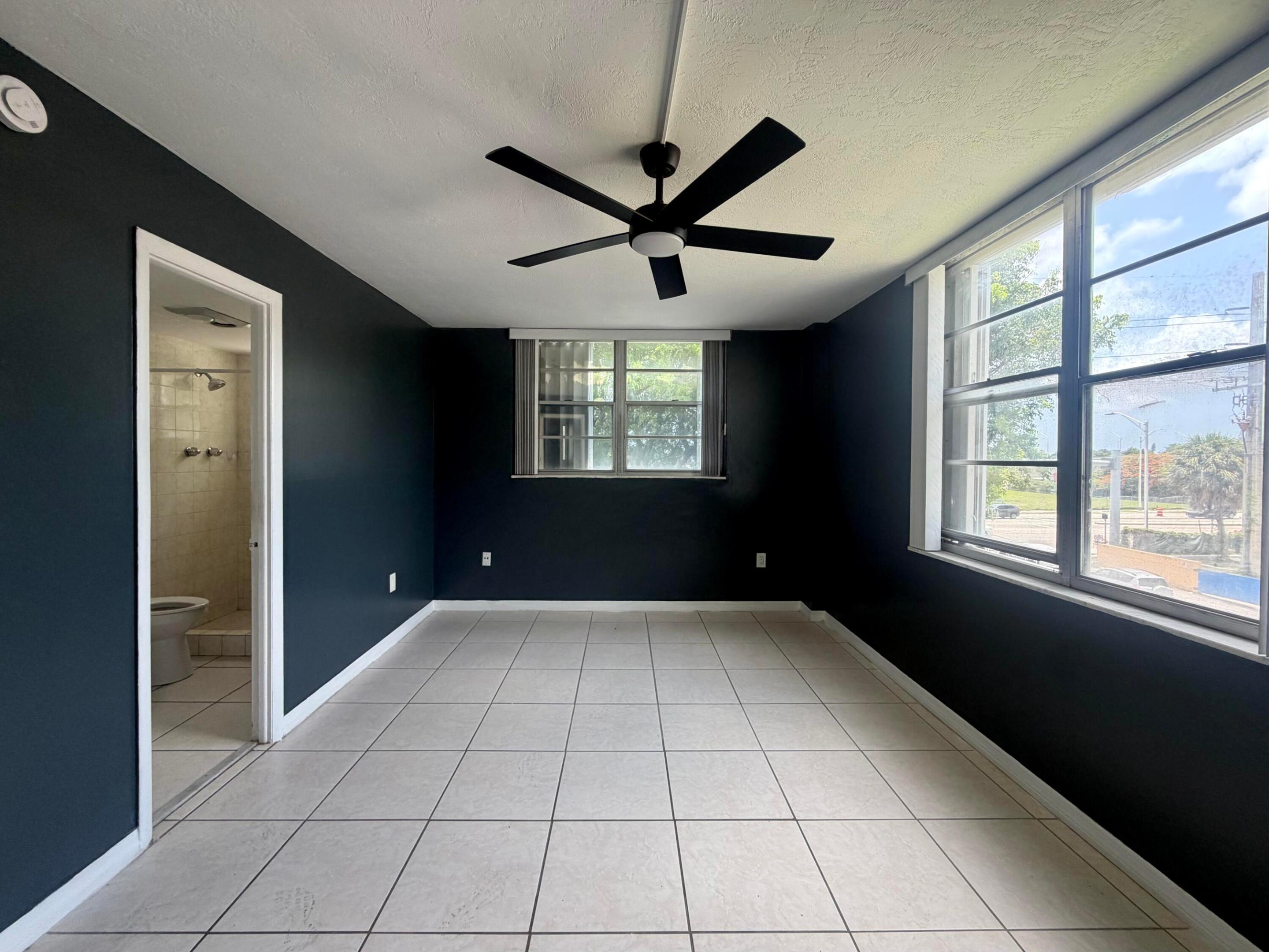 15600 NW 7th Avenue 303