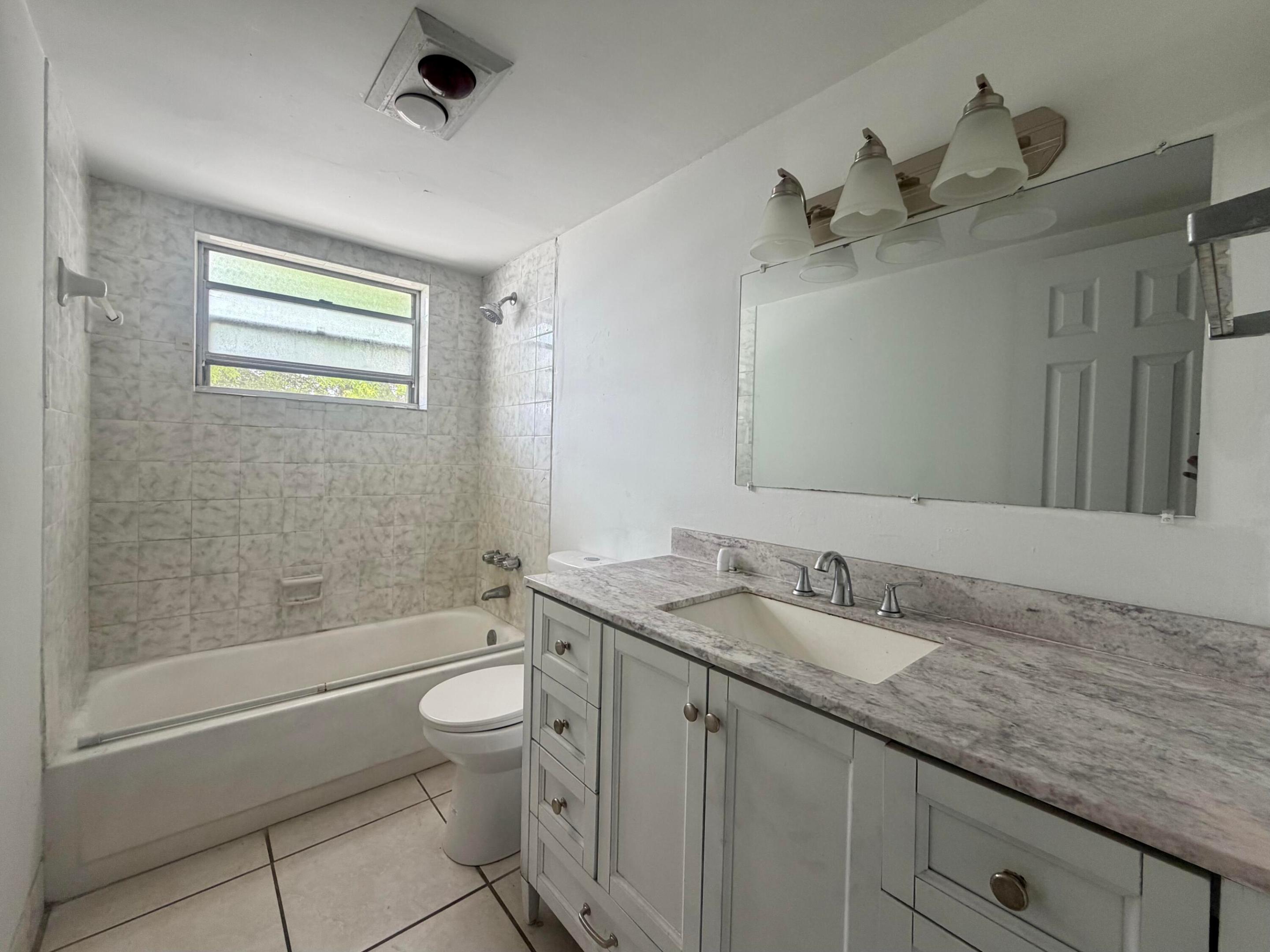 15600 NW 7th Avenue 303