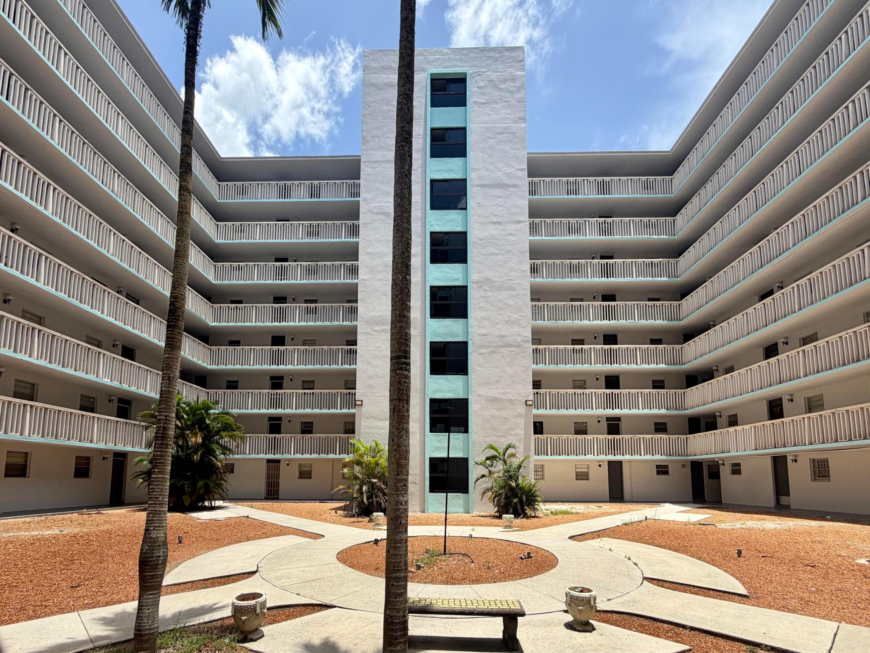 15600 NW 7th Avenue 303