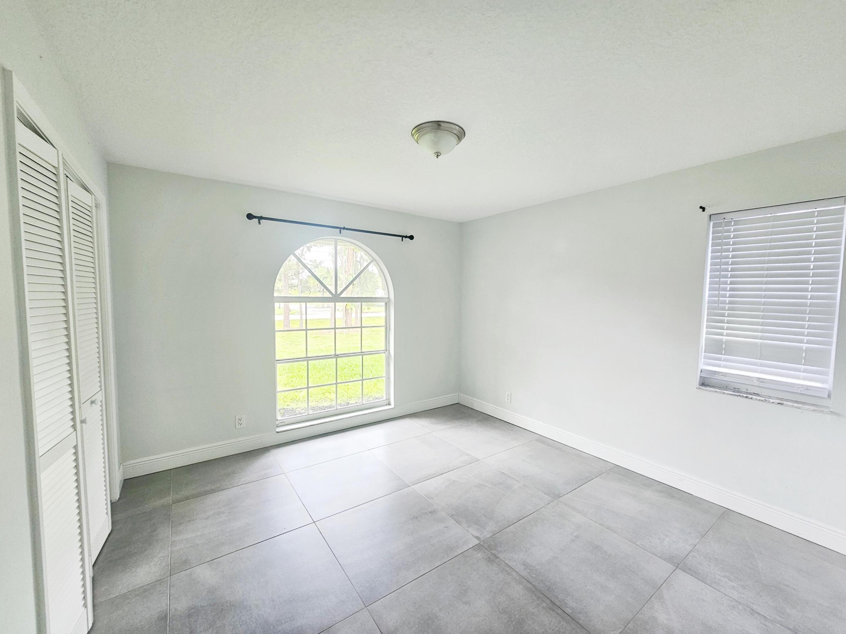 13588 74TH Street N