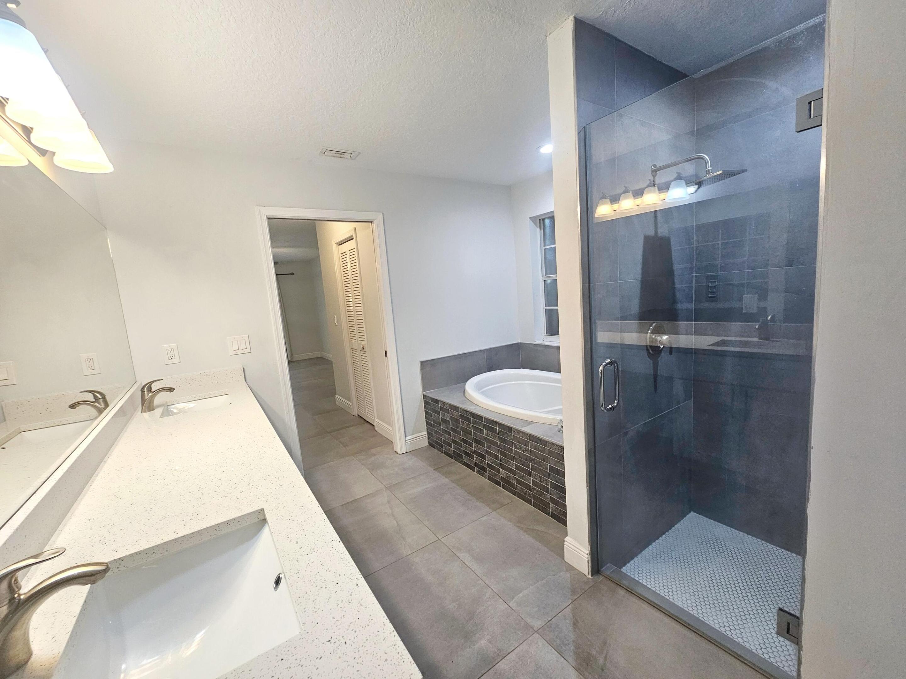 13588 74TH Street N