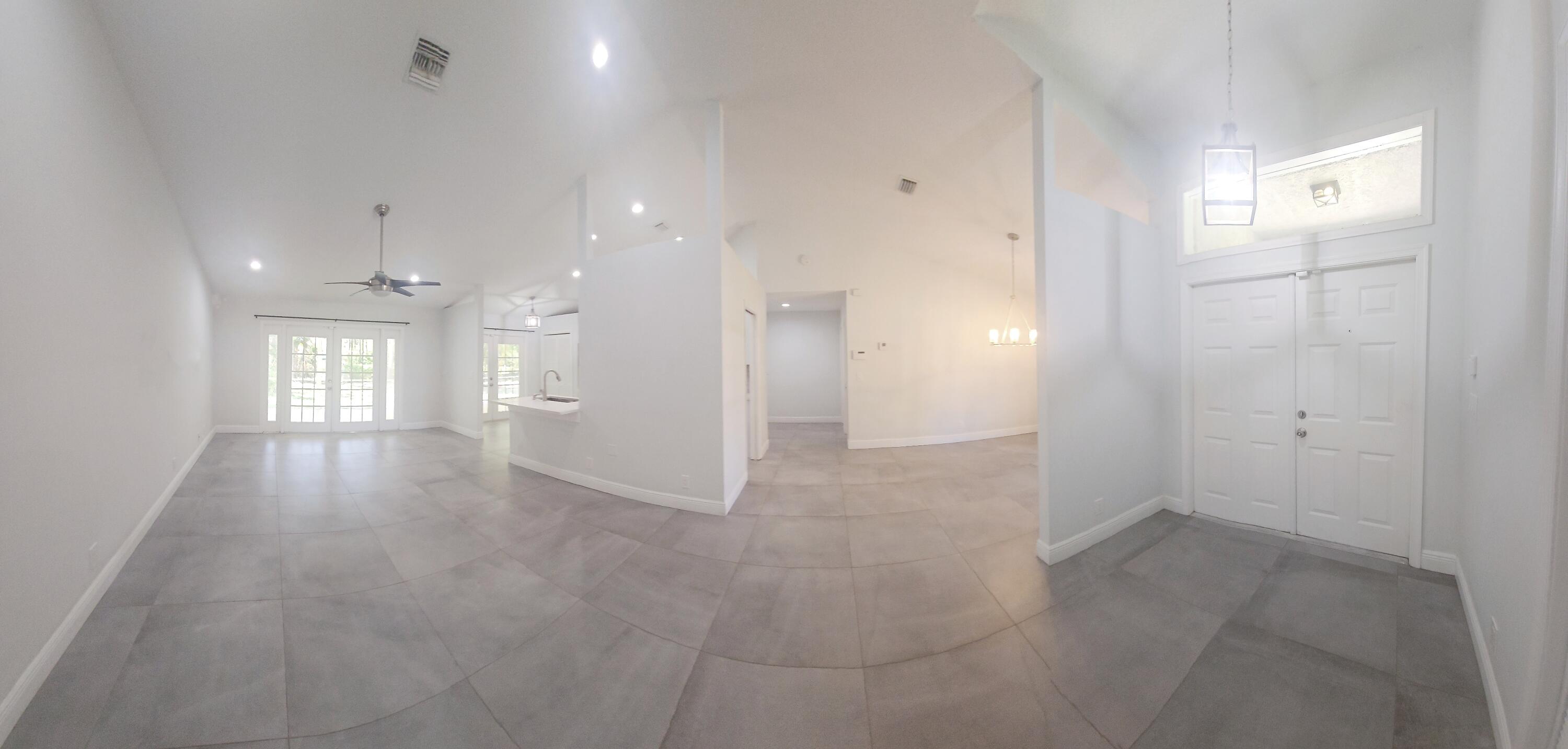 13588 74TH Street N