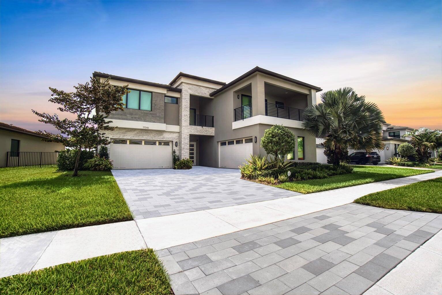 17046 Wandering Wave Avenue