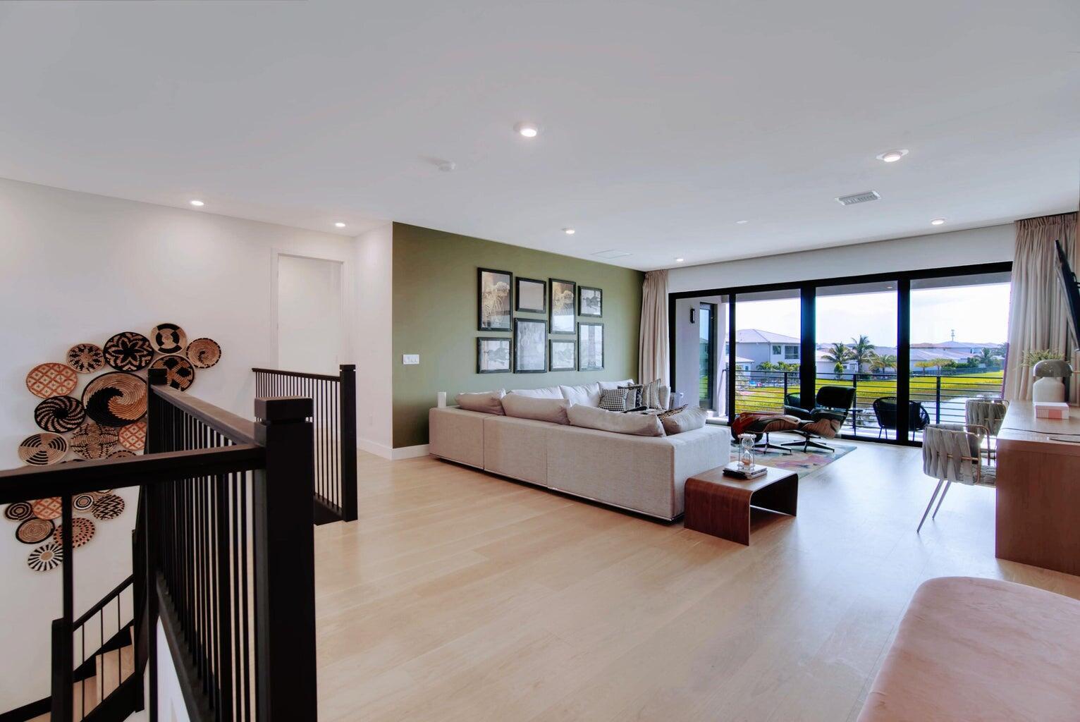 17046 Wandering Wave Avenue