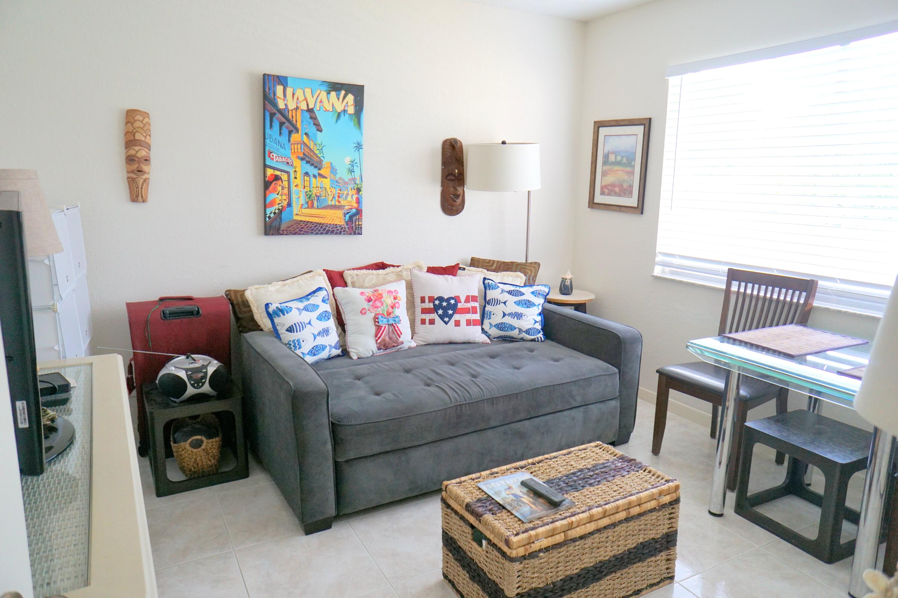 7286 HUNTINGTON Lane 306