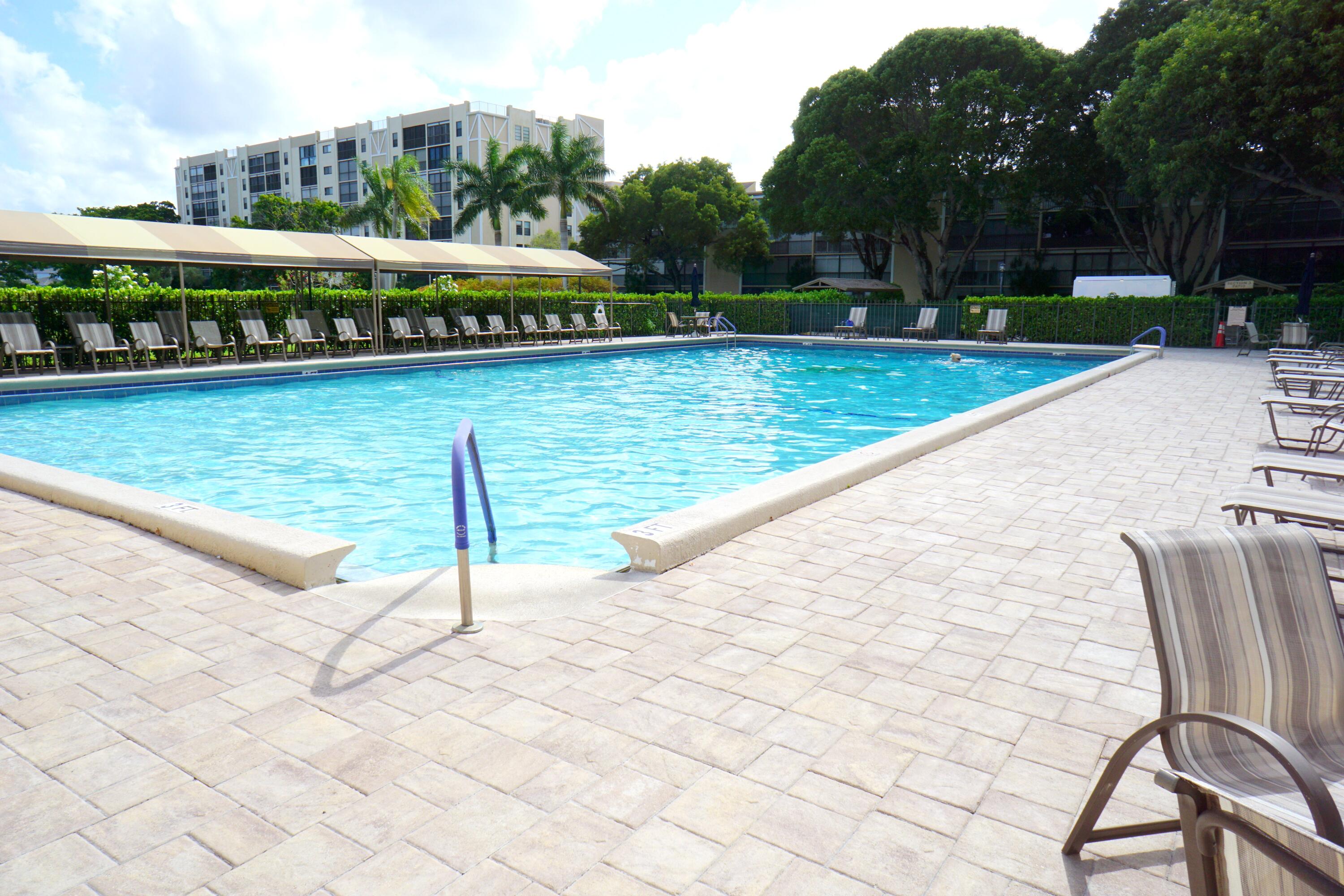 7286 HUNTINGTON Lane 306