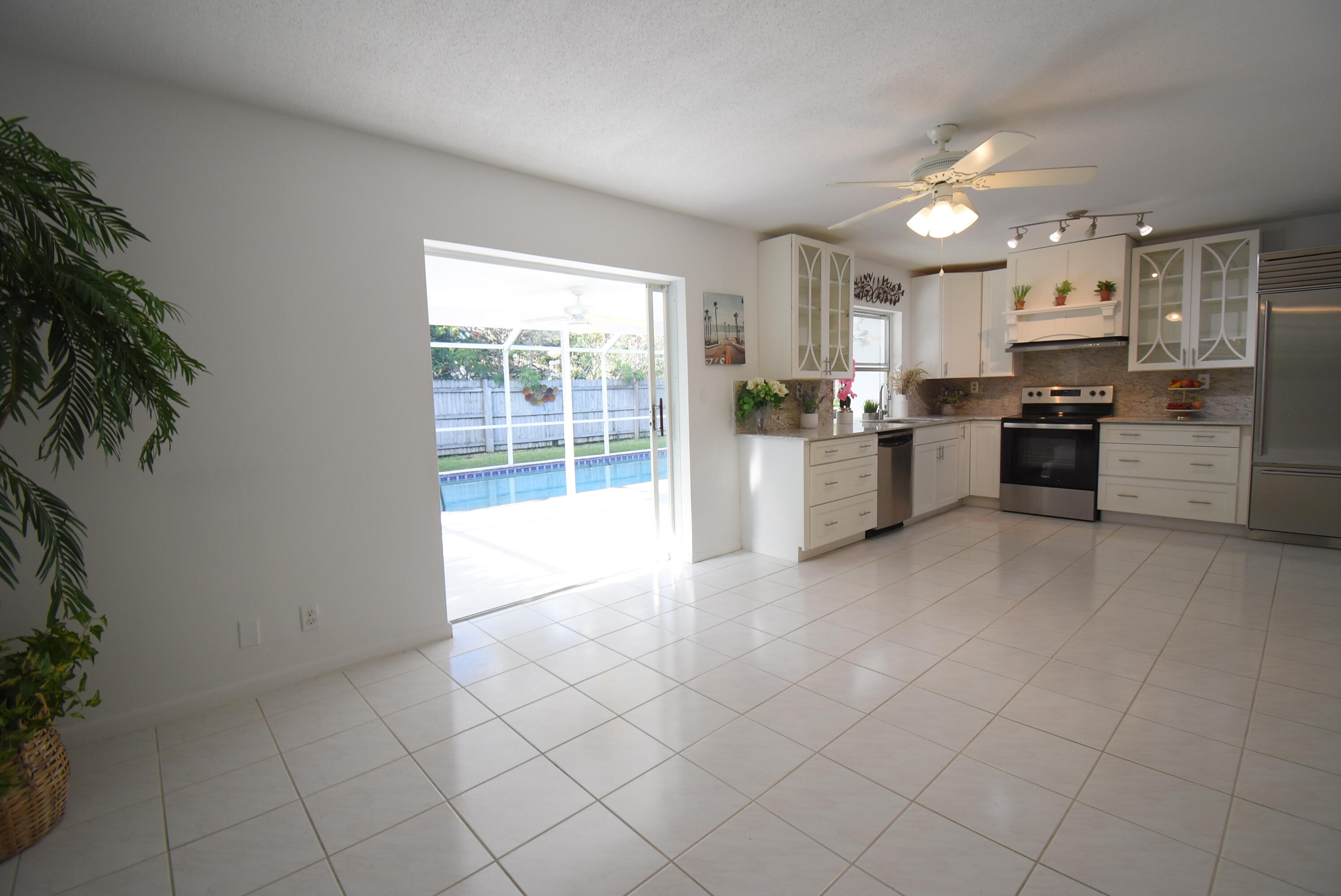 701 NW 6TH Drive