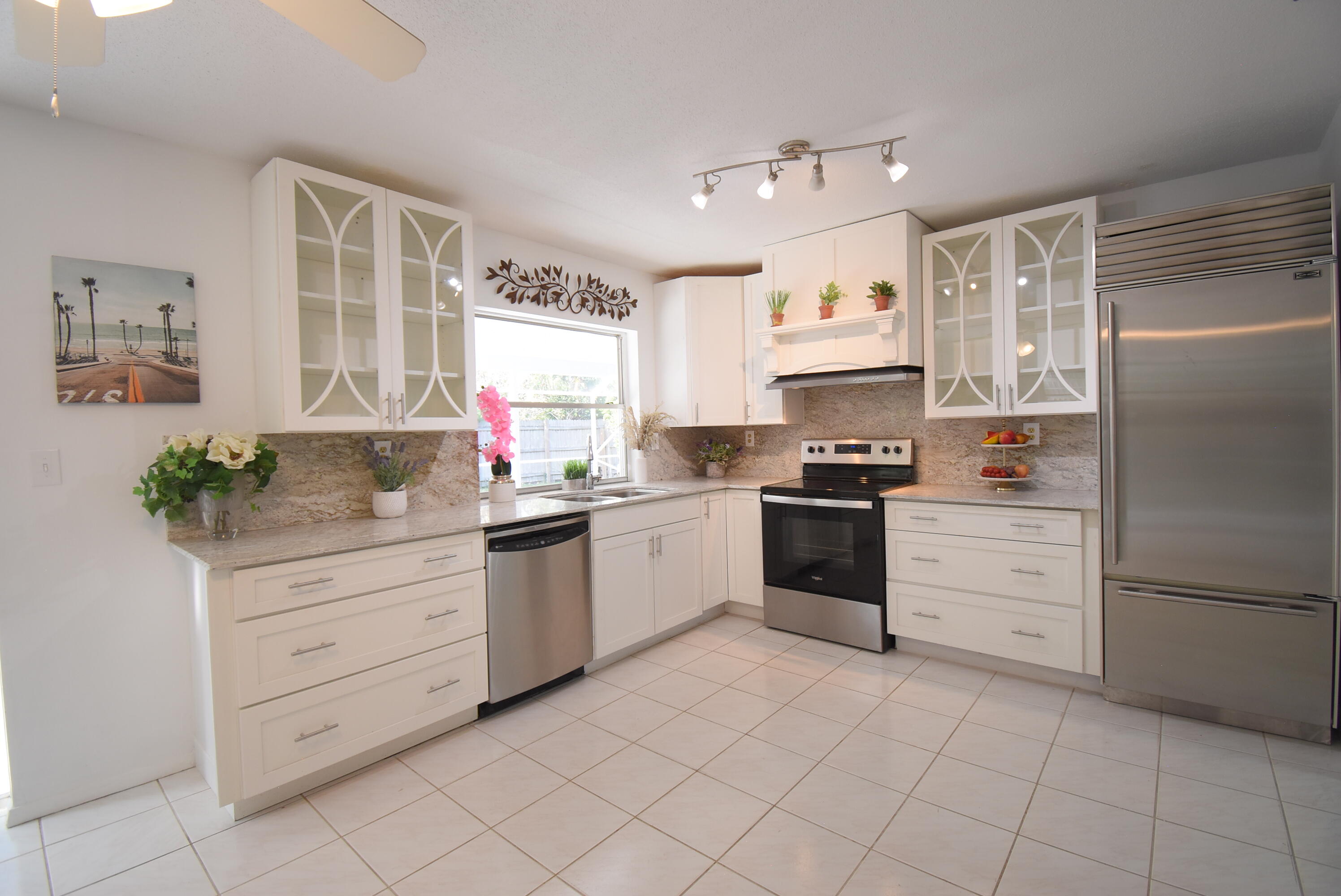 701 NW 6TH Drive