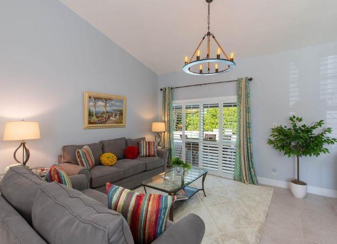 1349 BRAMPTON Cove