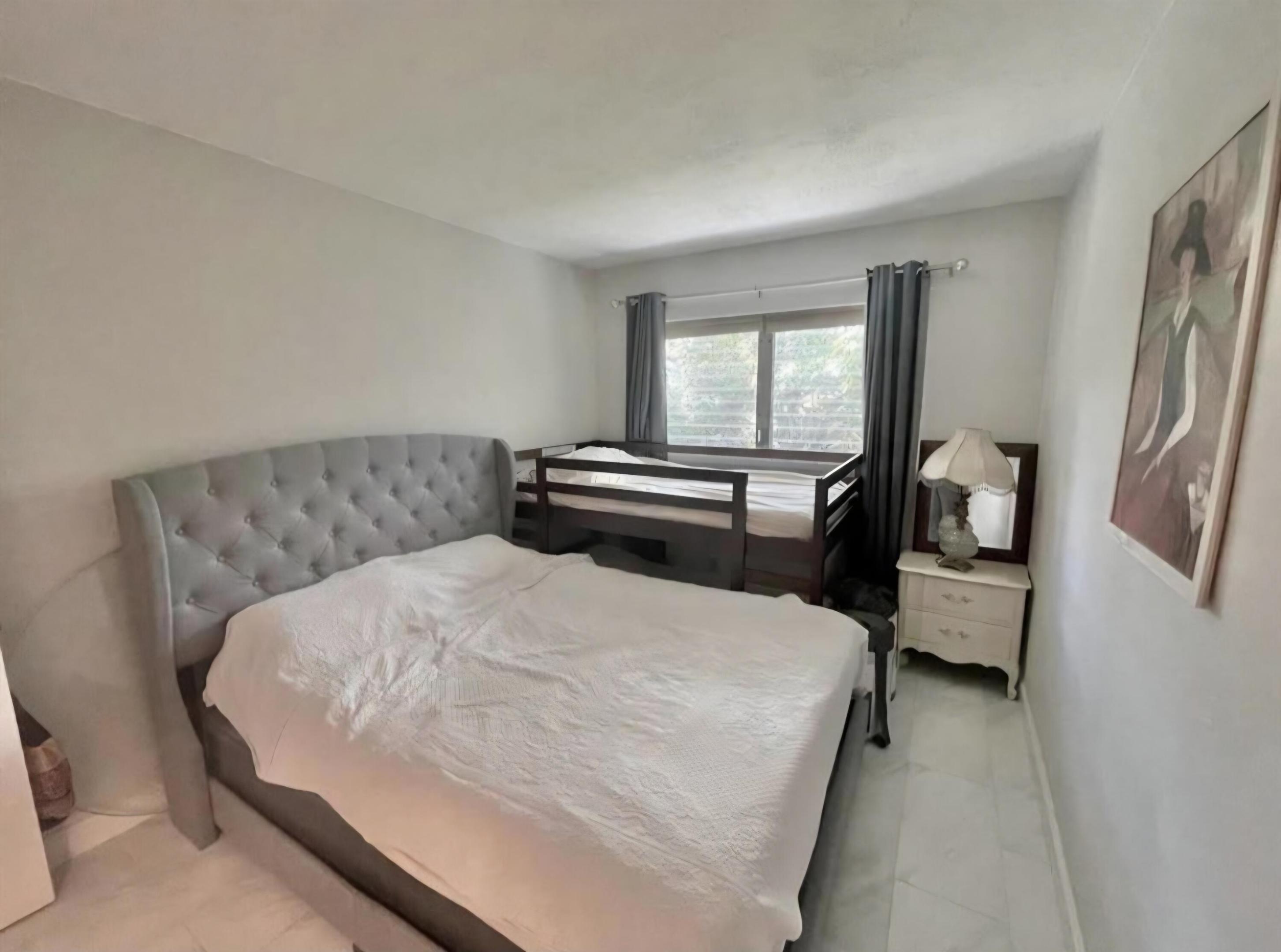 1920 NE 51ST Court NE 101