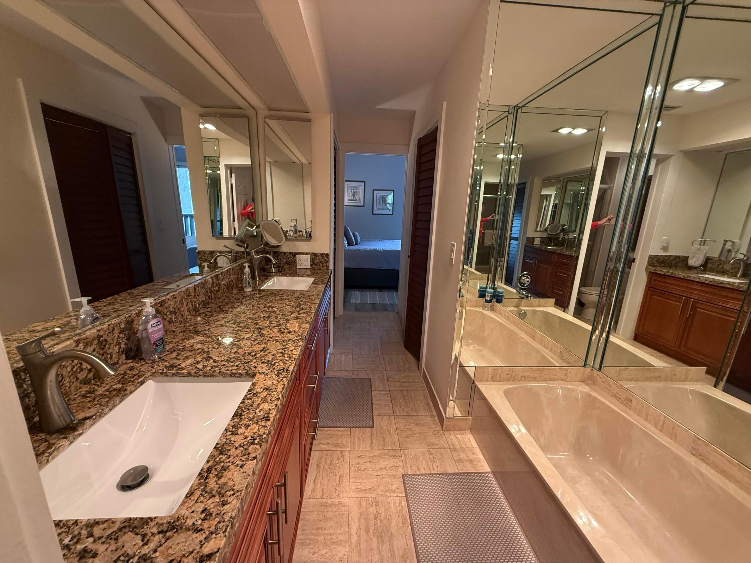 7472 LA PAZ Boulevard 102