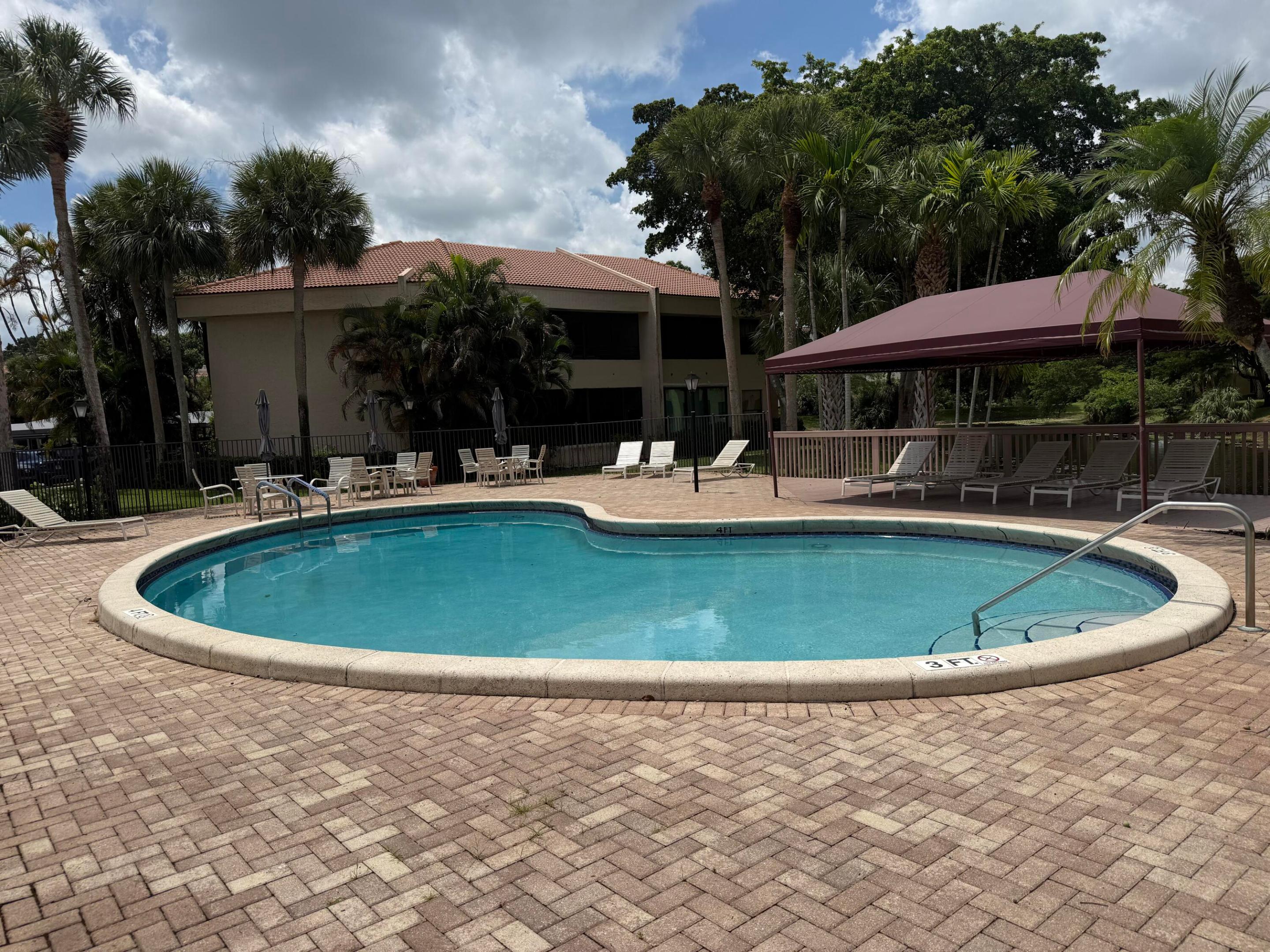 7472 LA PAZ Boulevard 102